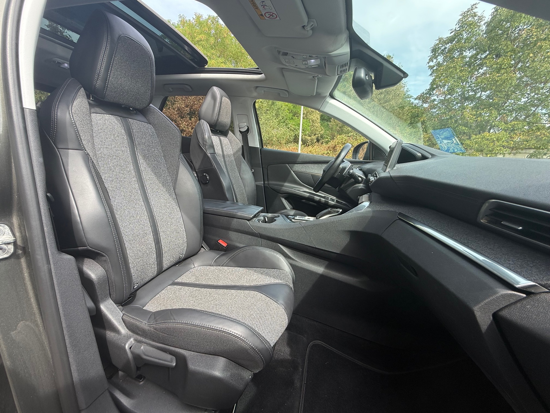 Peugeot 3008 1.2 THP Puretech 130ch ALLURE