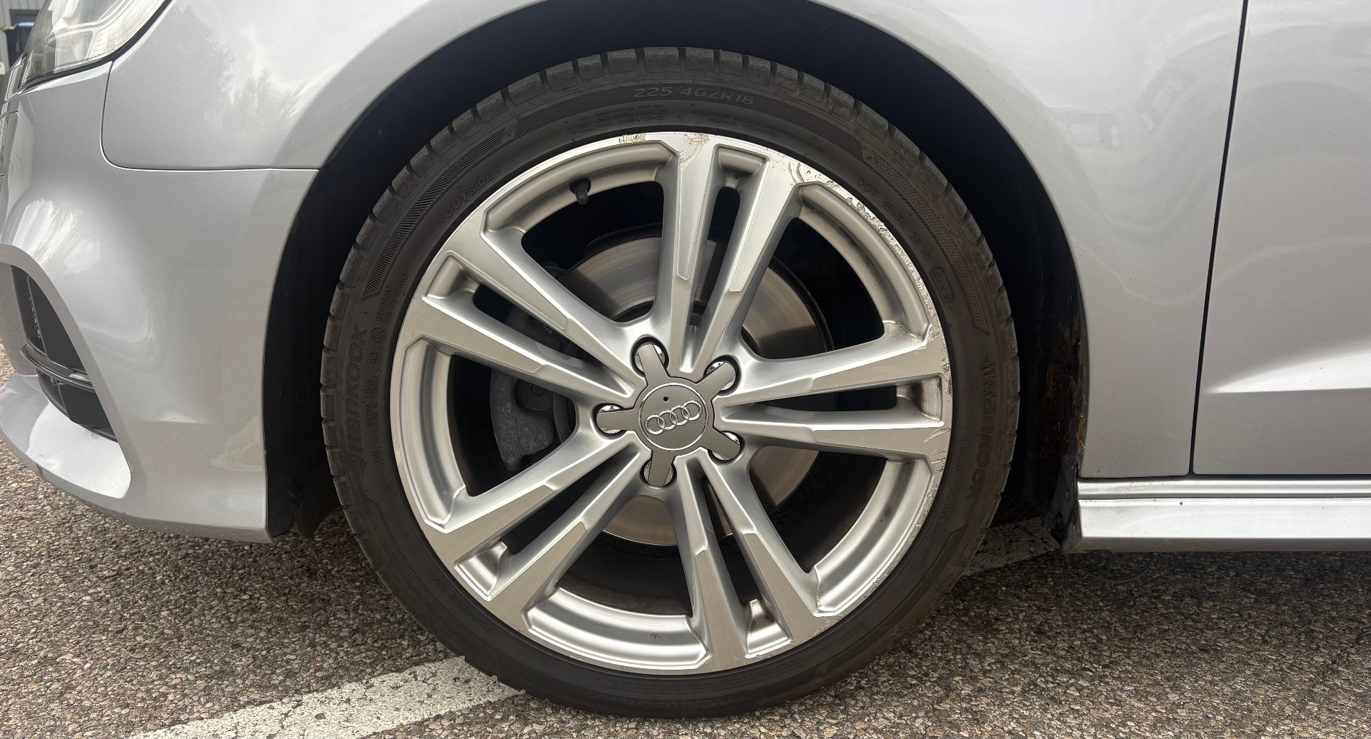 Audi A3 2.0L TFSI 190ch S-LINE