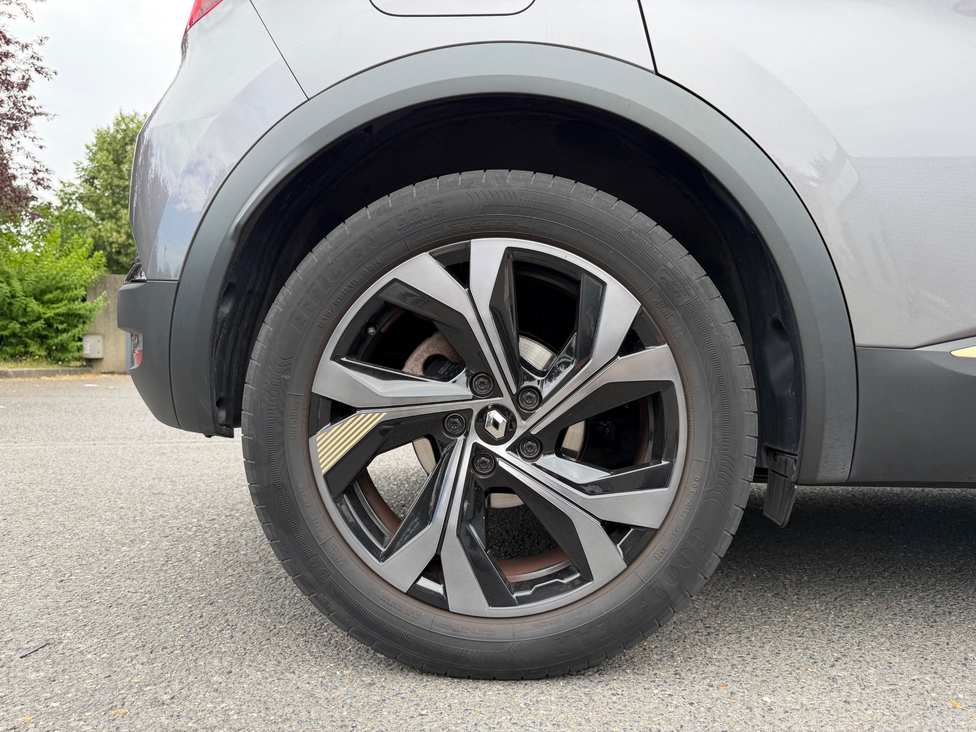 Renault Captur 1.6 i