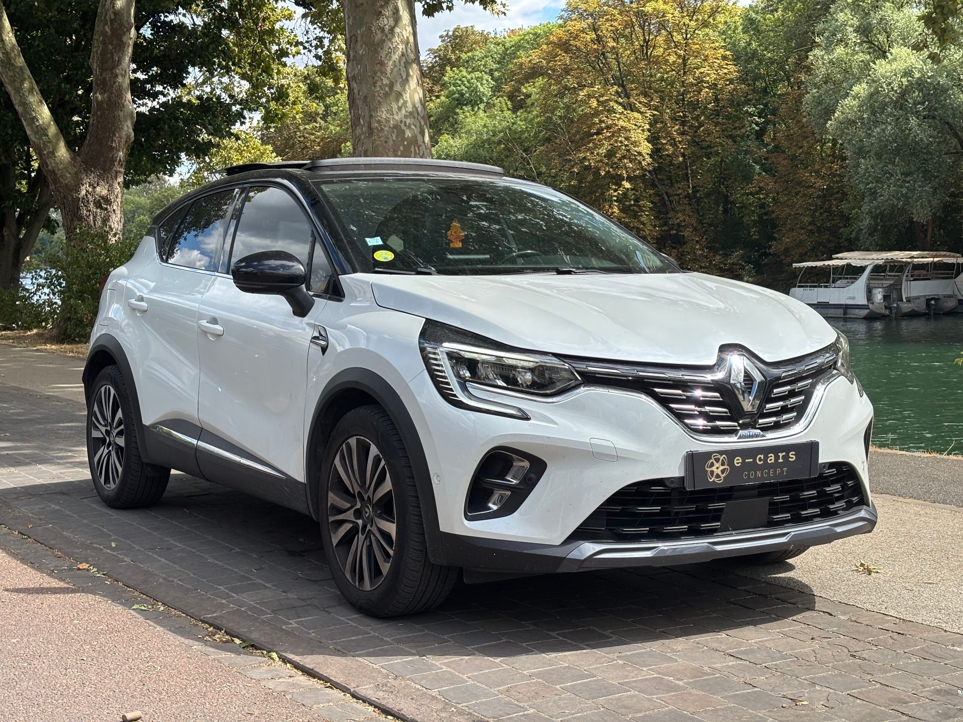 Renault Captur 1,5L DCI INITIAL PARIS II 1.5 Blue dCi DPF EDC7 S&S 115 cv Boîte auto