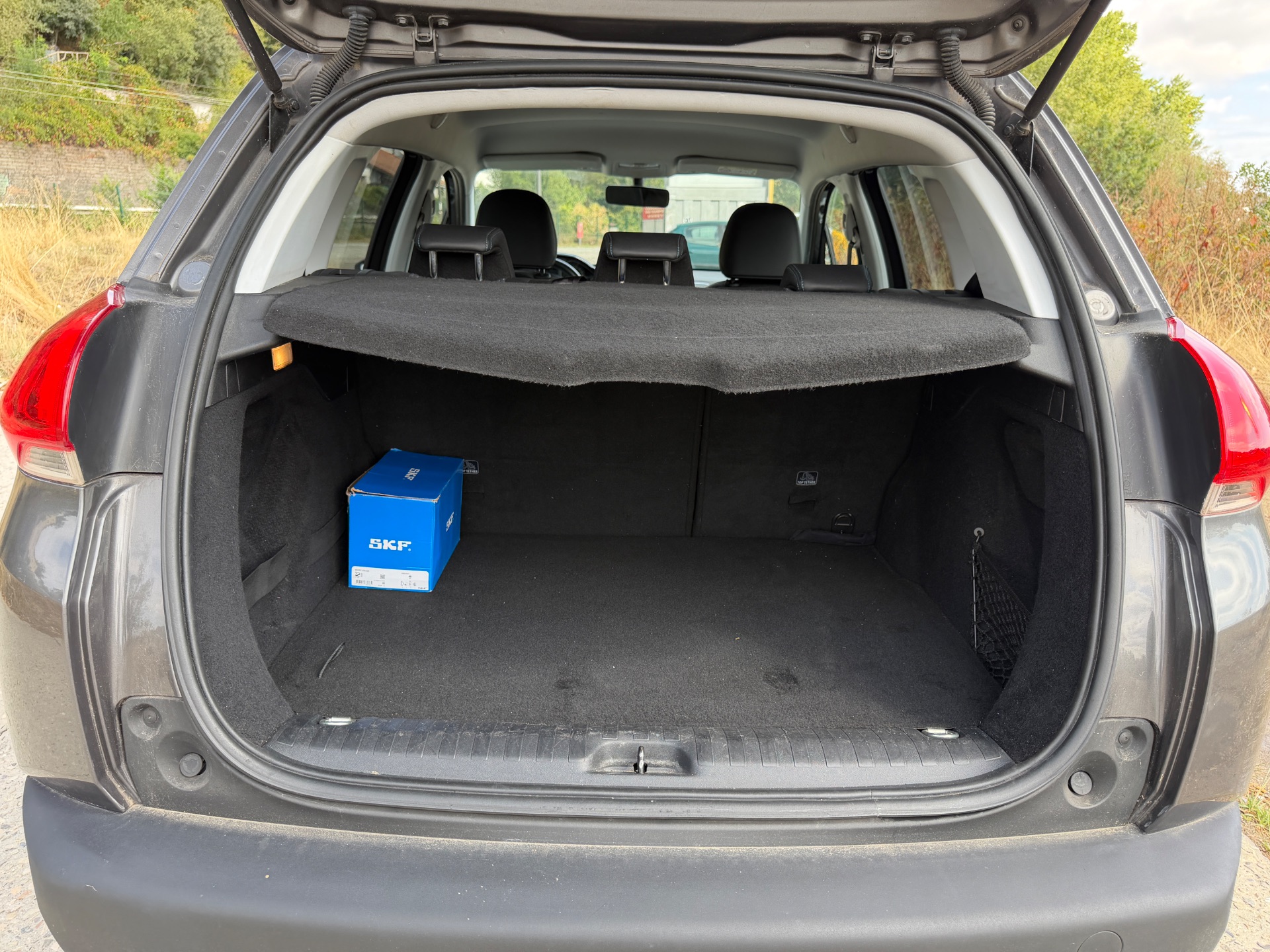 Peugeot 2008 1,6 BlueHdi Urvan cross