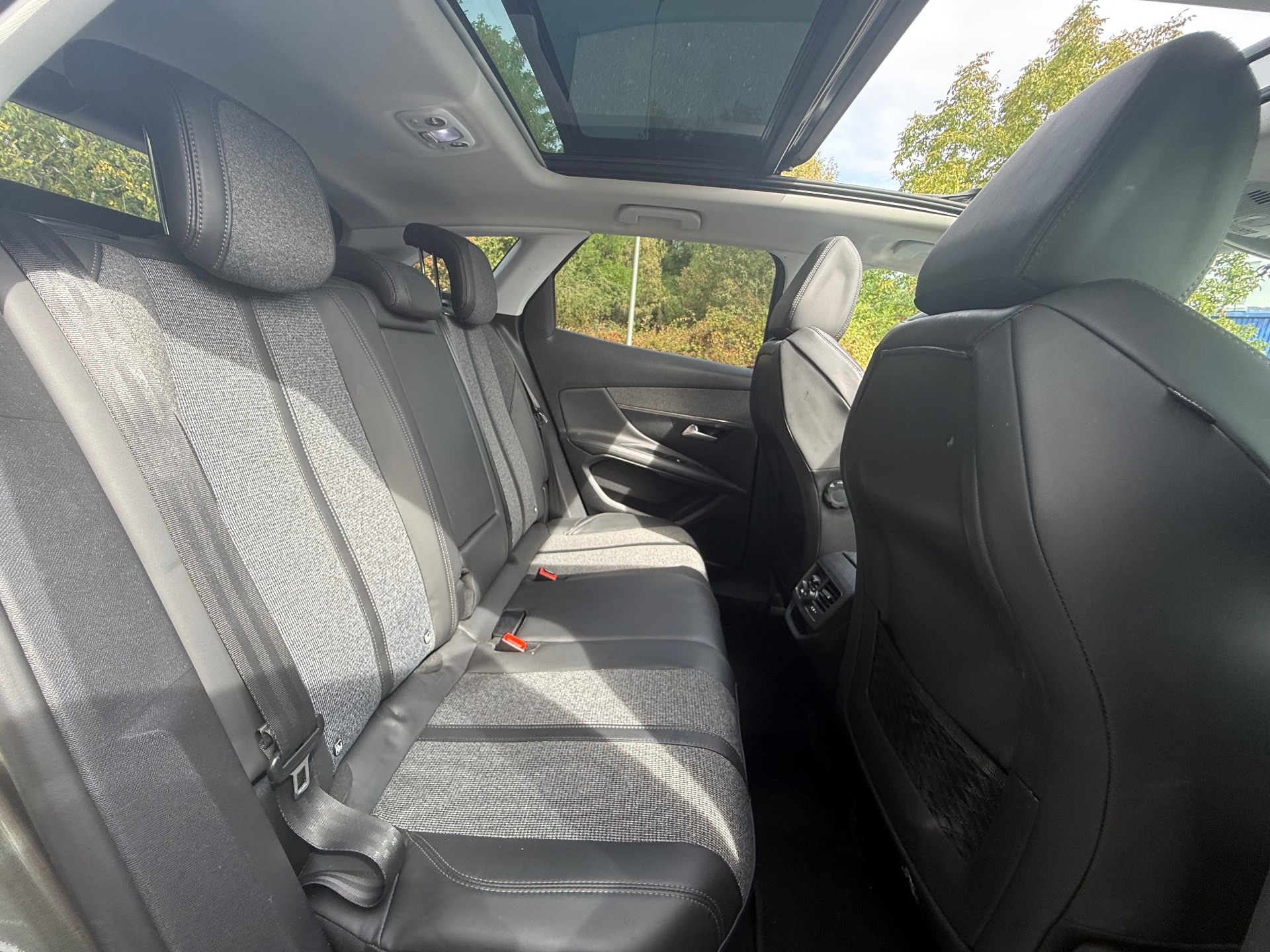 Peugeot 3008 1.2 THP Puretech 130ch ALLURE