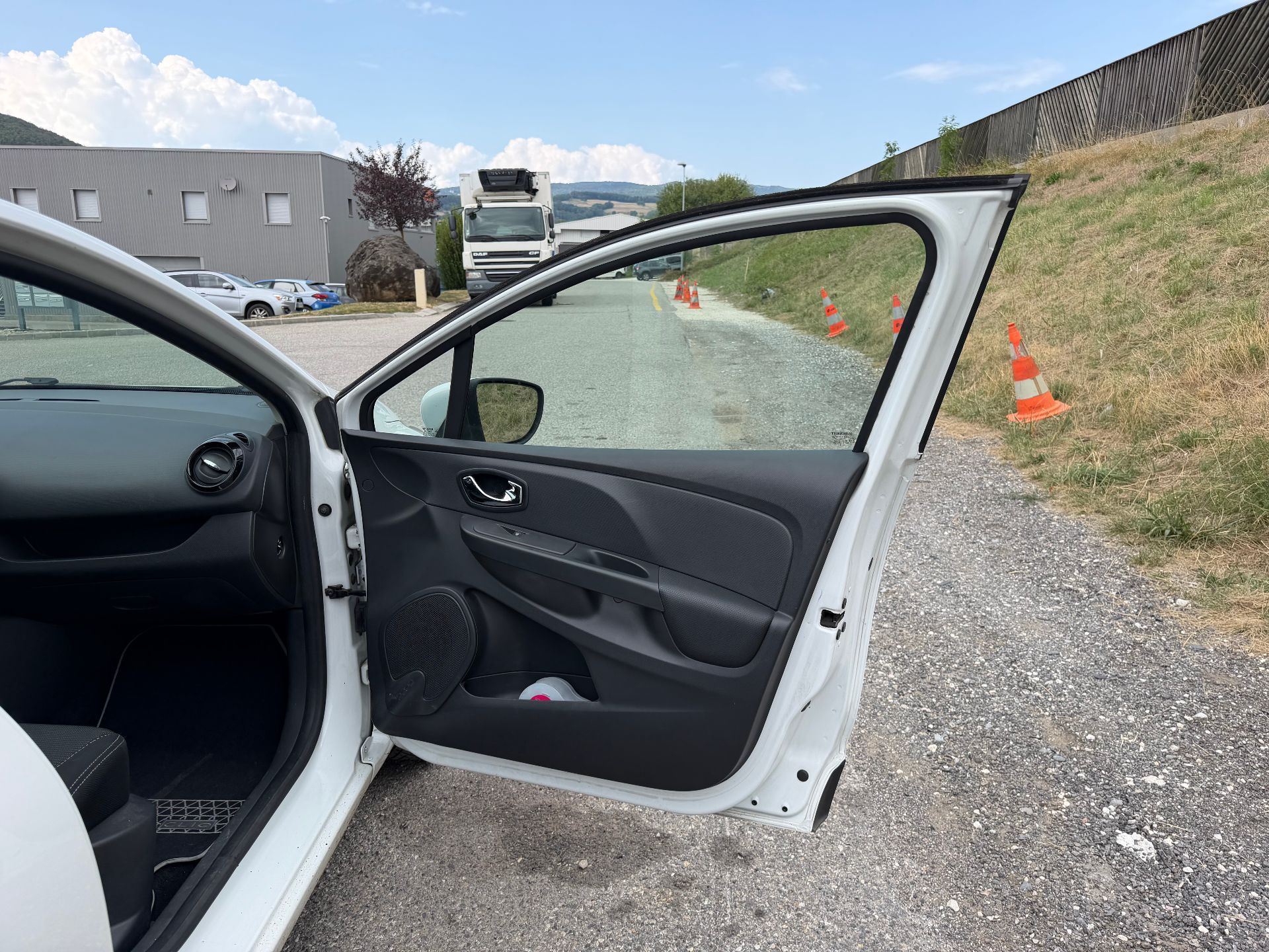 Renault CLIO IV SOCIETE DCI 90 90ch Energy eco air medianav
