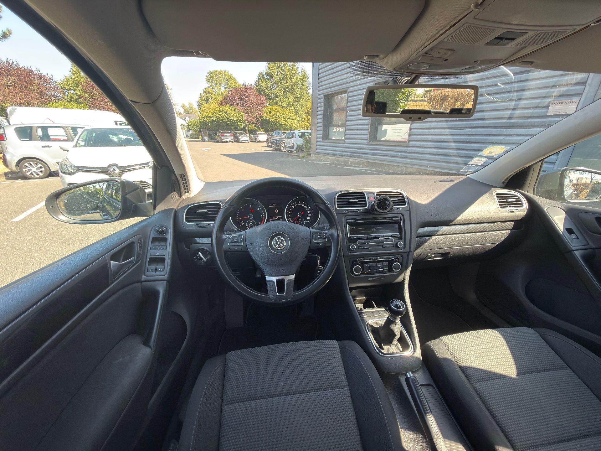 Volkswagen Golf 1.6 TDI 105ch 105ch CONFORTLINE