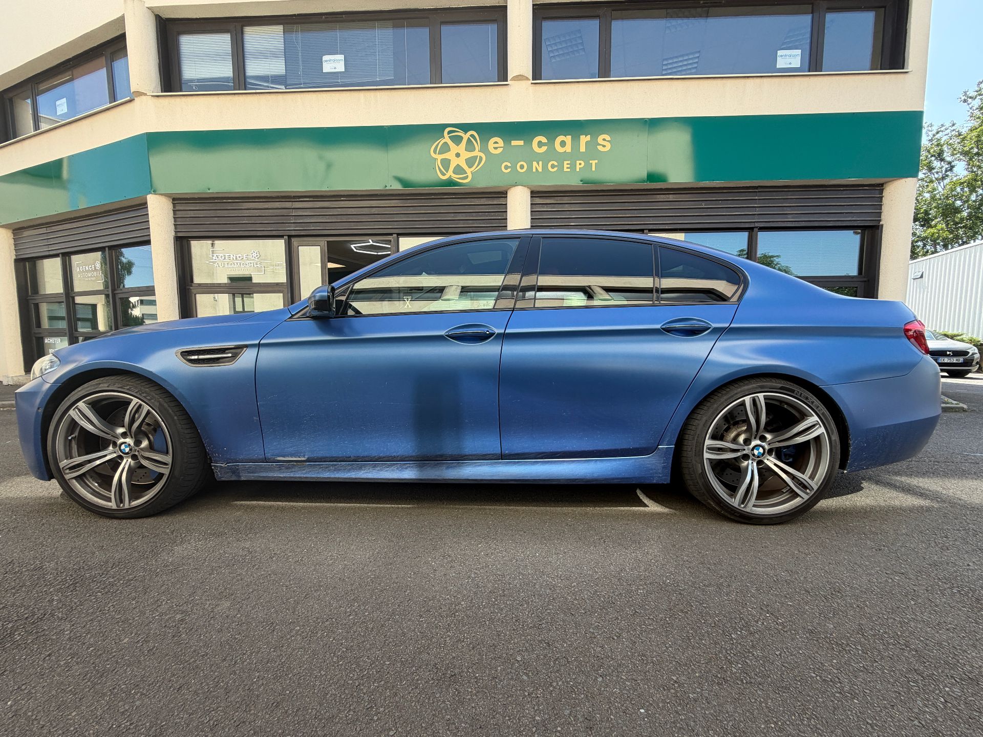 BMW M5 “Frozen Blue”