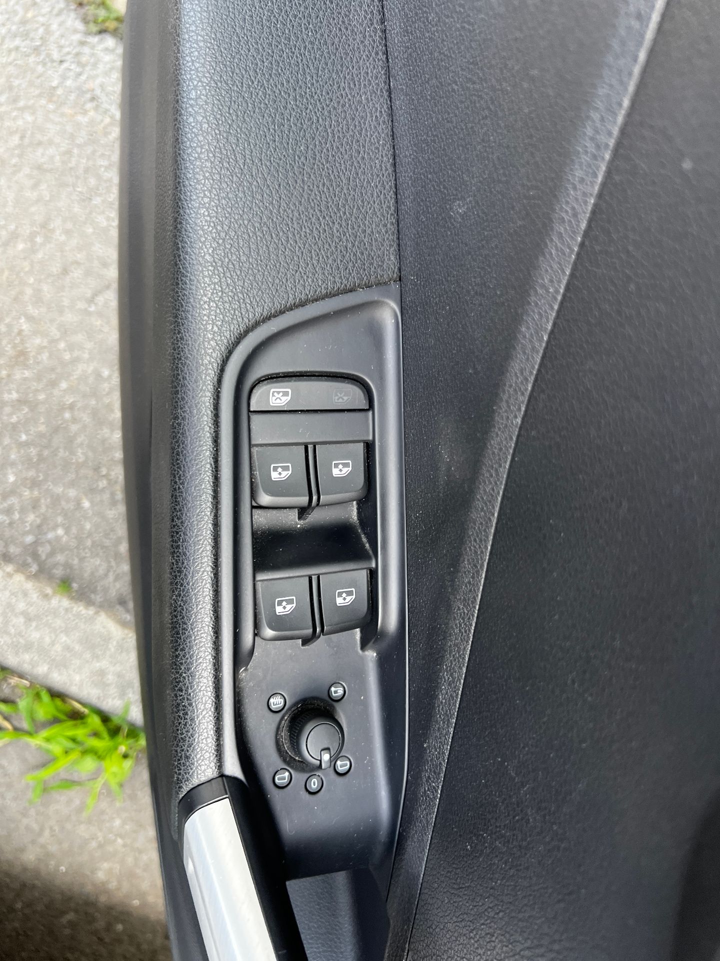 AUDI Q2 35 TDI S-Line – 16790€