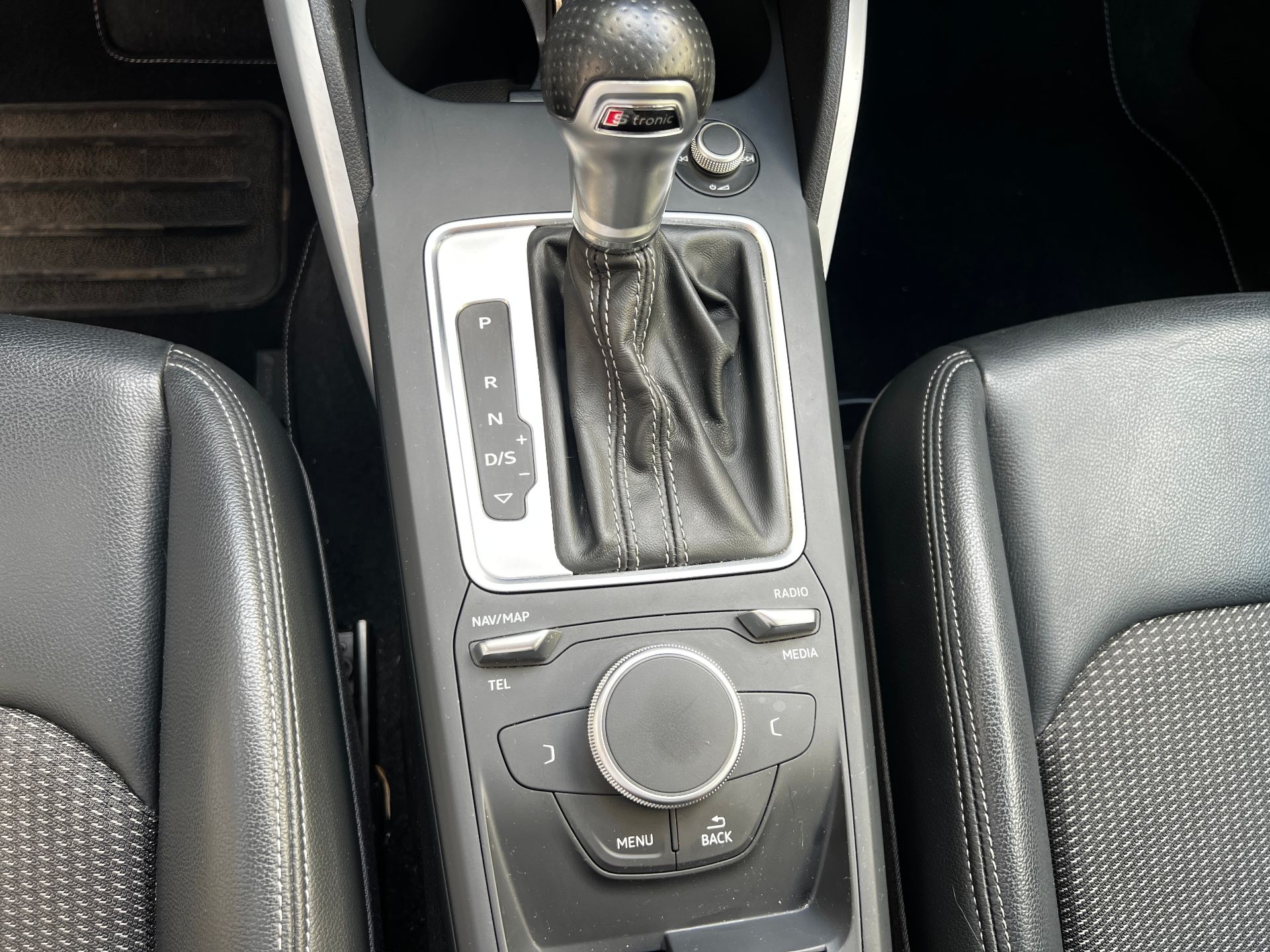 AUDI Q2 35 TDI S-Line – 16790€