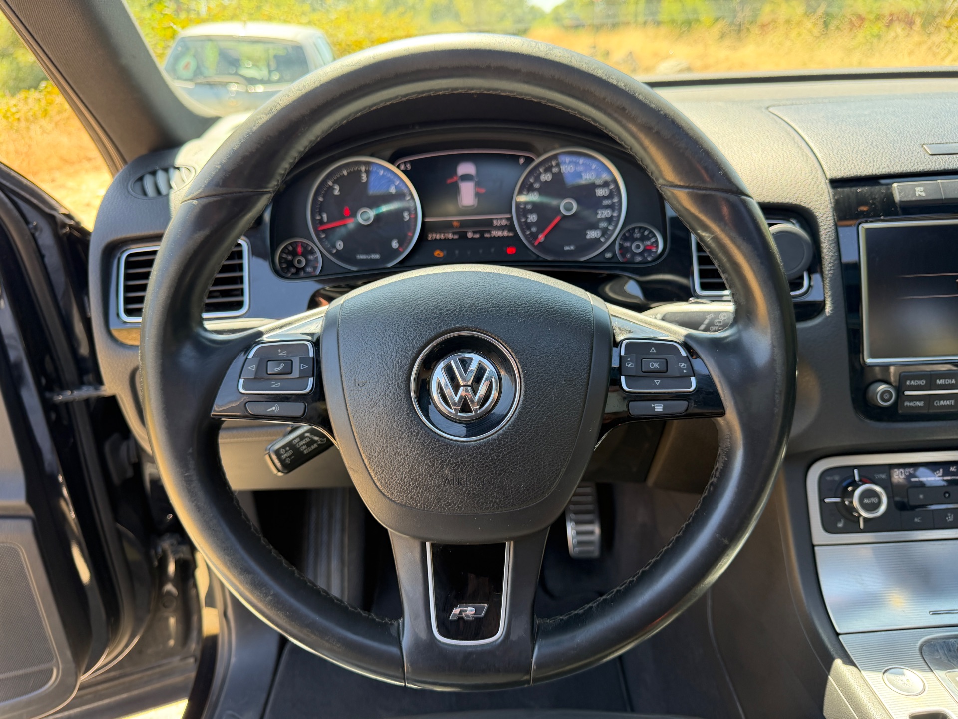 Volkswagen Touareg V8 4,2 TDI 340ch R line