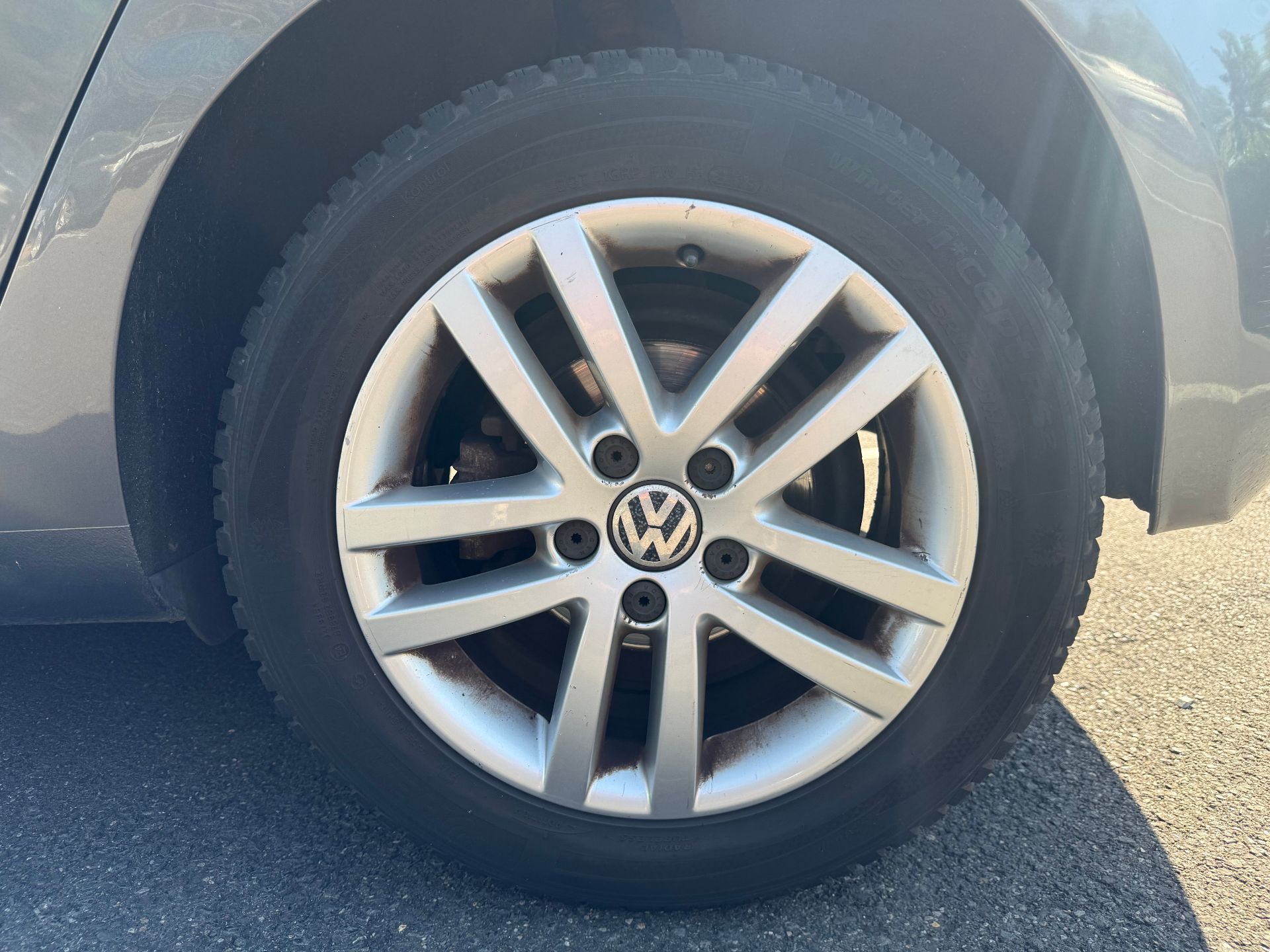 Volkswagen Golf 1.6 TDI 105ch 105ch CONFORTLINE