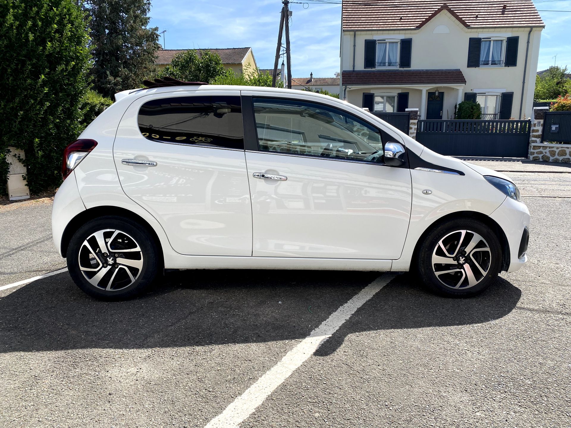Peugeot 108 TOP 1.2 VTi 82 cv Allure