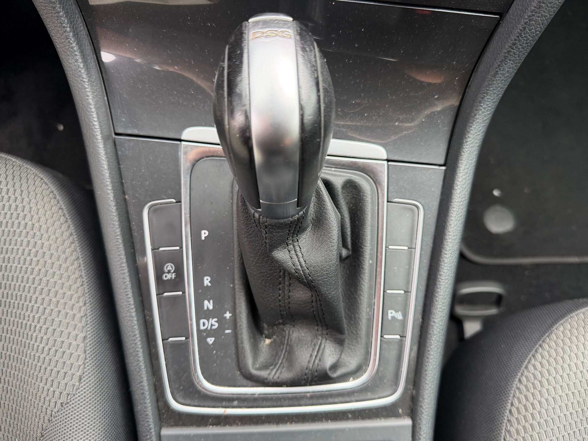 Volkswagen GOLF 7 1.6 tdi 115ch CONFORTLINE