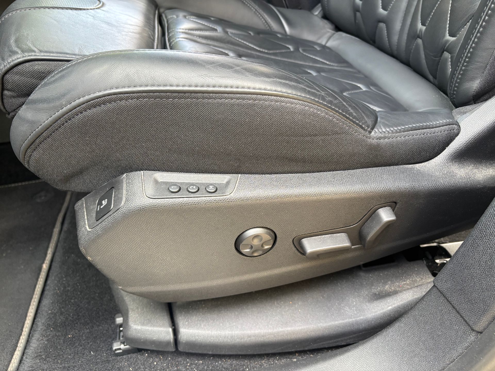 Peugeot 5008 1.6 180ch GT