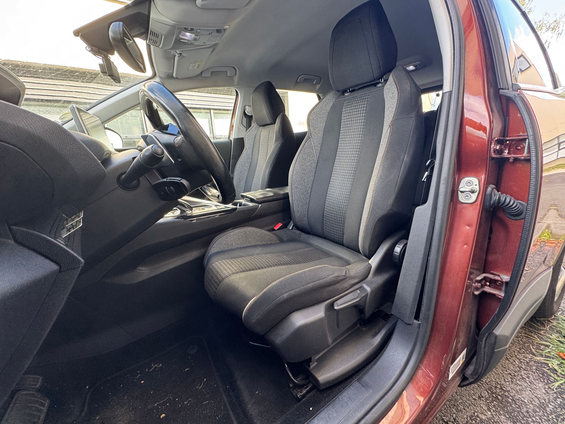 Peugeot 3008 1.6 BLUEHDI 120ch ACTIVE BUISSNESS