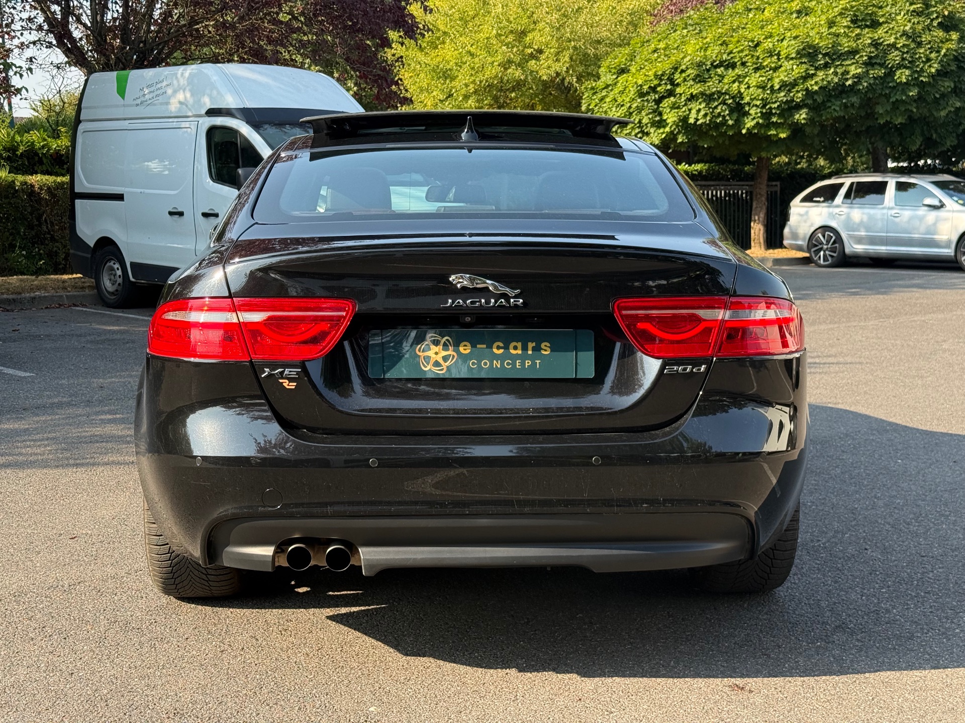 Jaguar XE 2.0 D 180ch 9.0 CV R-sport