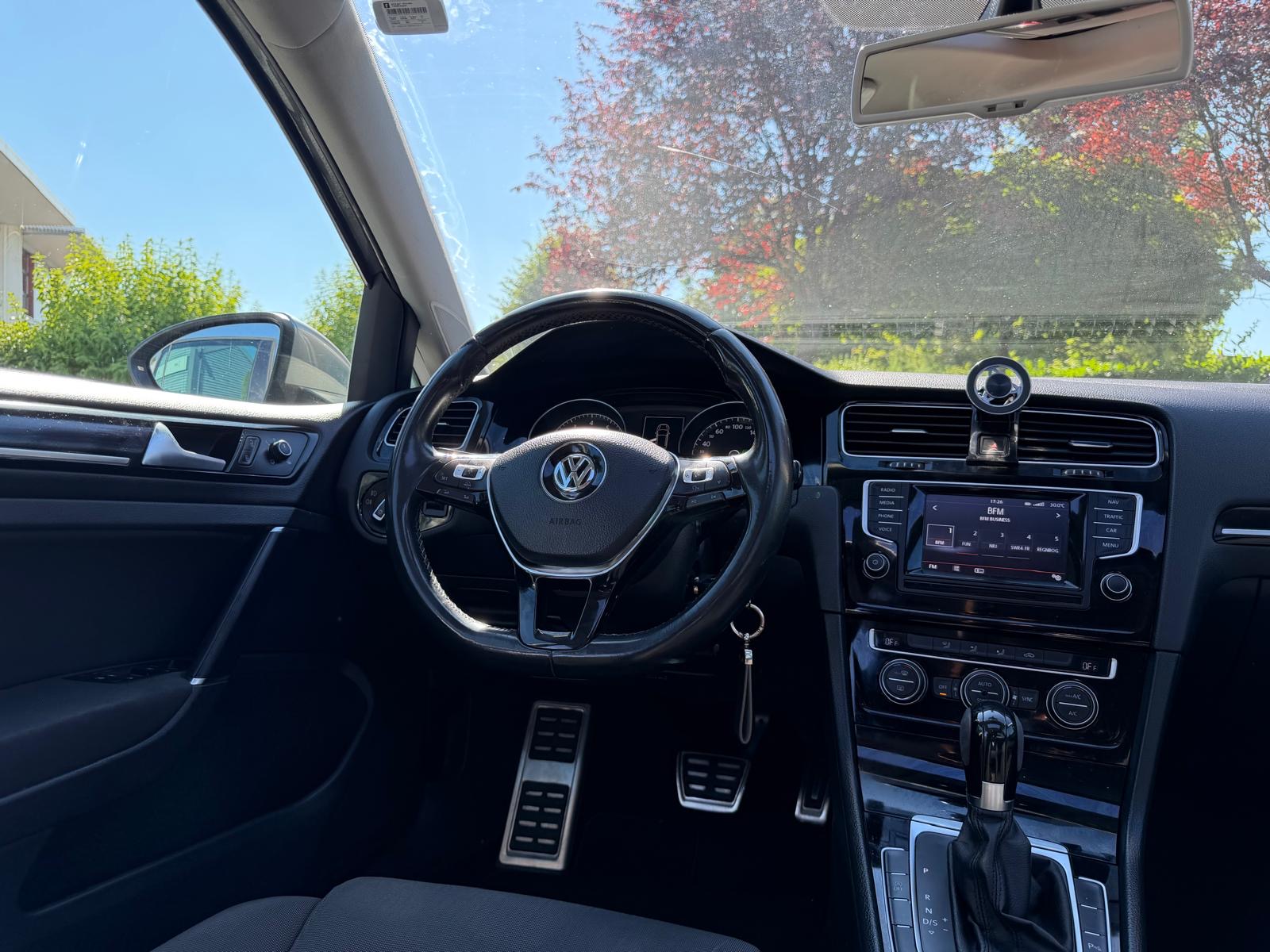 Volkswagen Golf 7 VII 1.4 TSI 16v Blue motion 140ch 140ch Carat