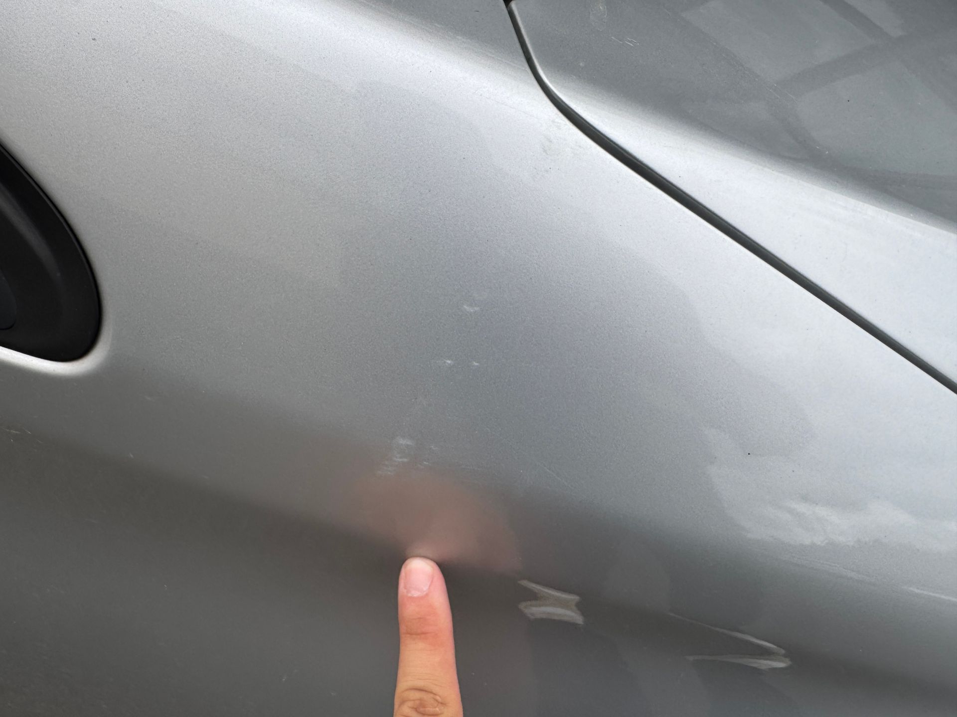 Peugeot 208 1.4 HDI 68ch ACTIVE