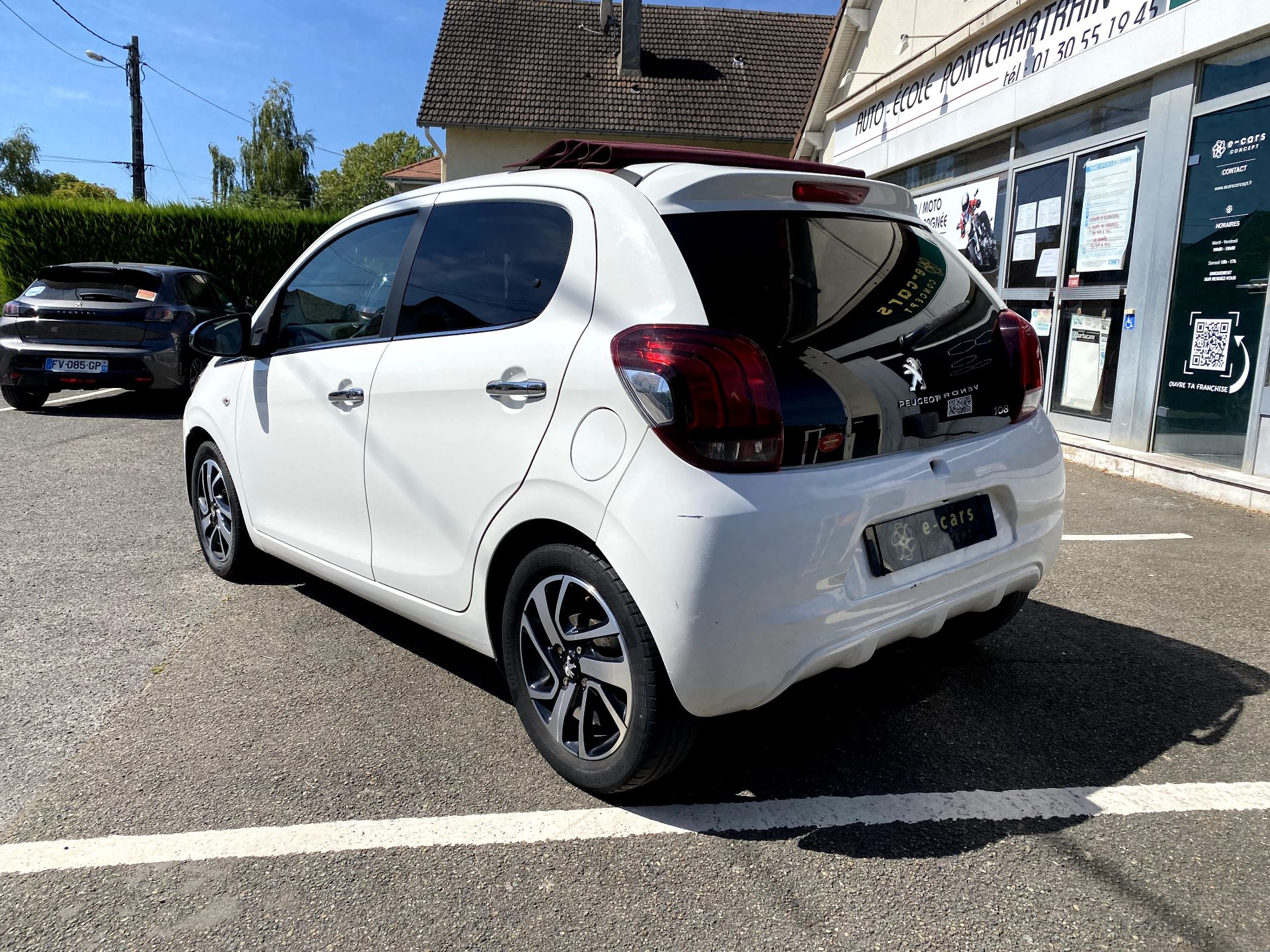 Peugeot 108 TOP 1.2 VTi 82 cv Allure