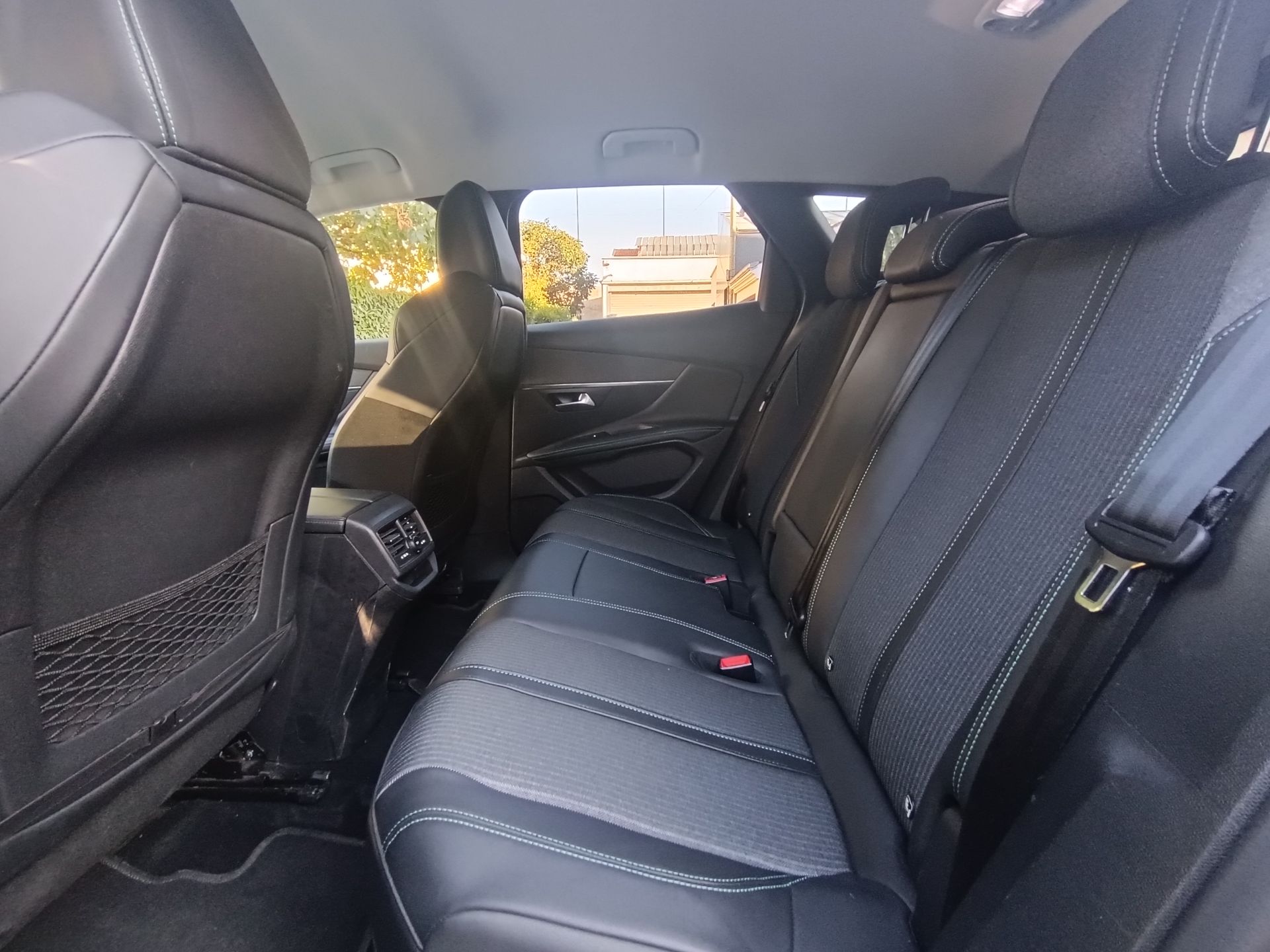 Peugeot 3008 Électrique 224ch