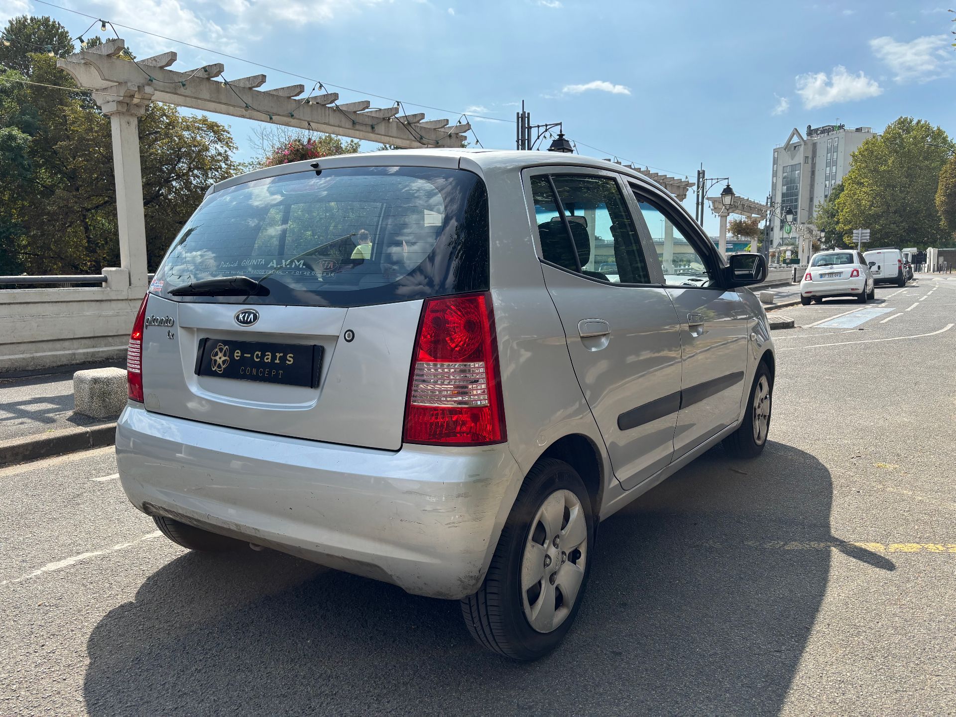 Kia Picanto 1.1l LX (SA) 1.1 12V 65 cv