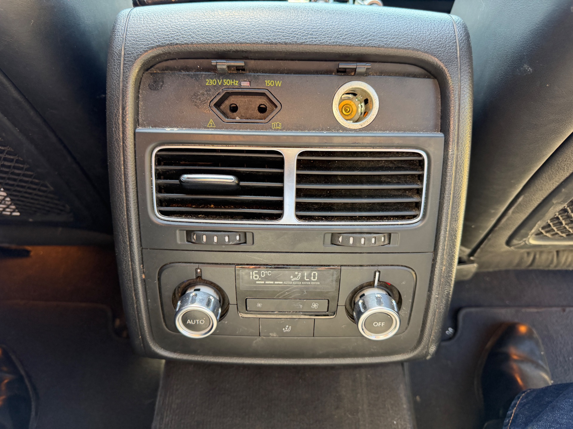 Volkswagen Touareg V8 4,2 TDI 340ch R line