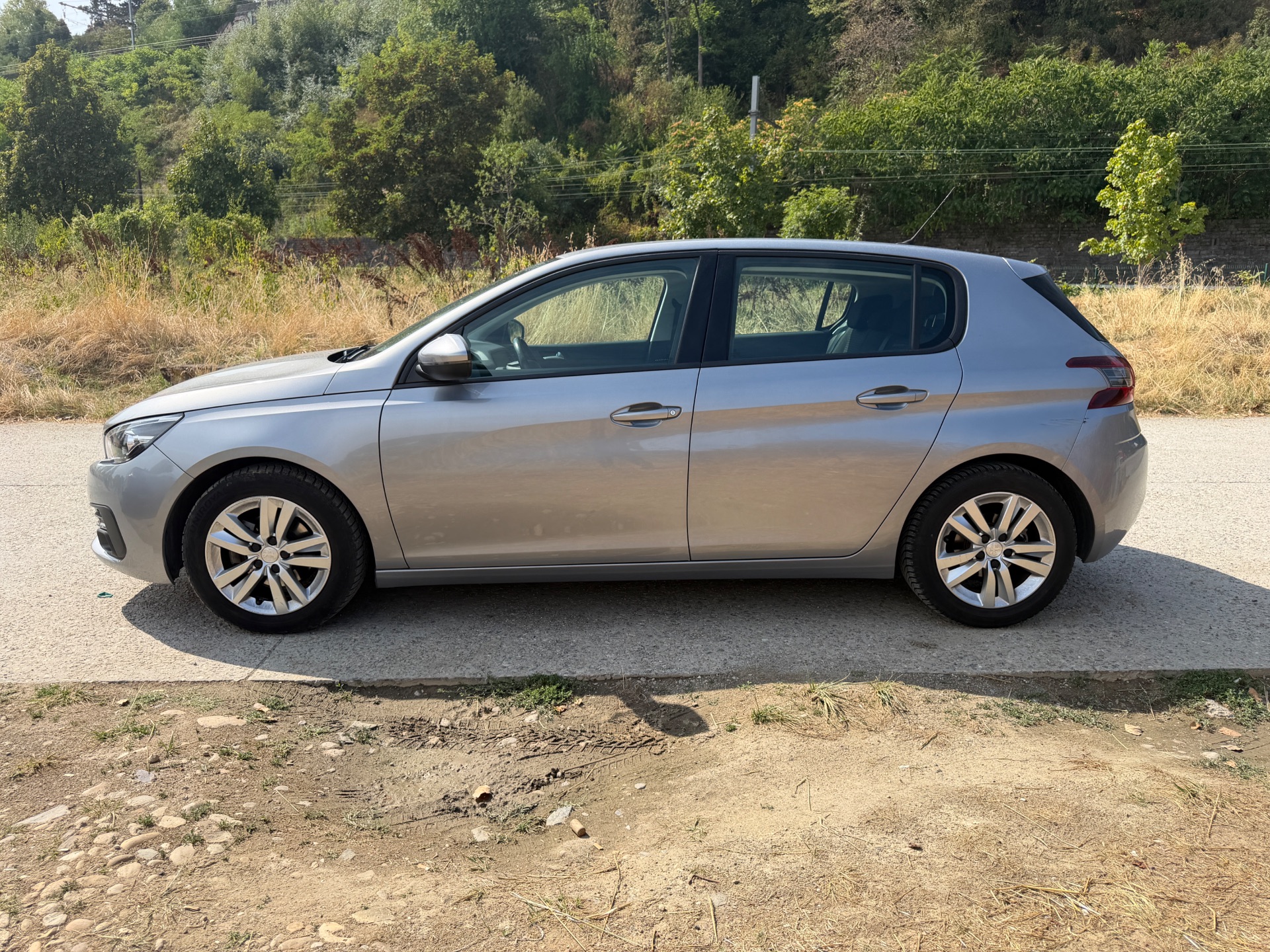 Peugeot 308 1,2 PURETECH 130ch ALLURE