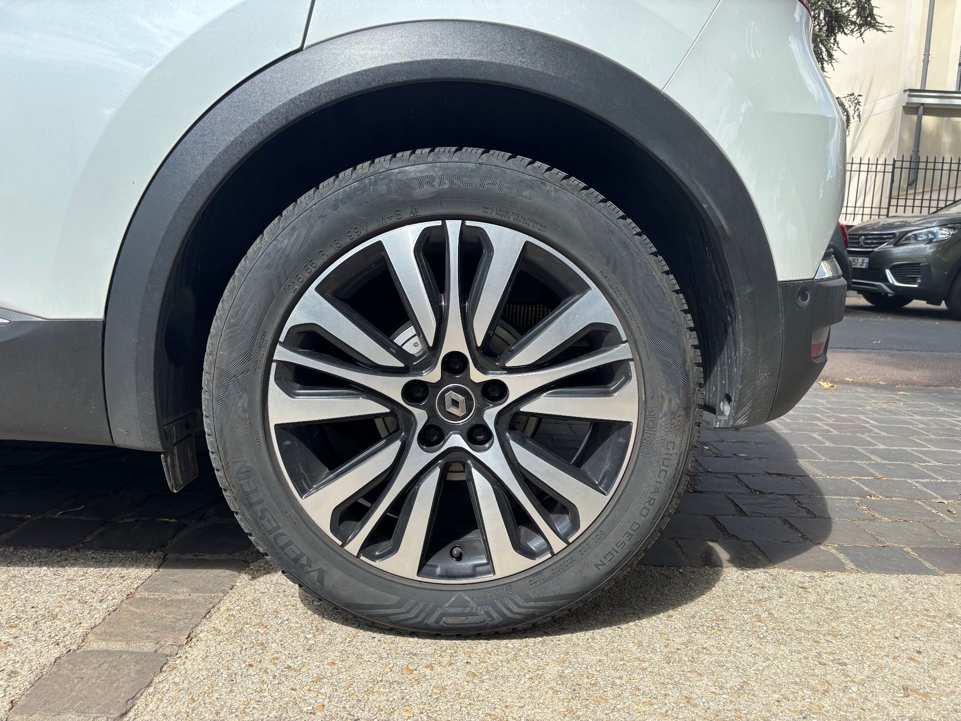 Renault Captur 1,5L DCI INITIAL PARIS II 1.5 Blue dCi DPF EDC7 S&S 115 cv Boîte auto