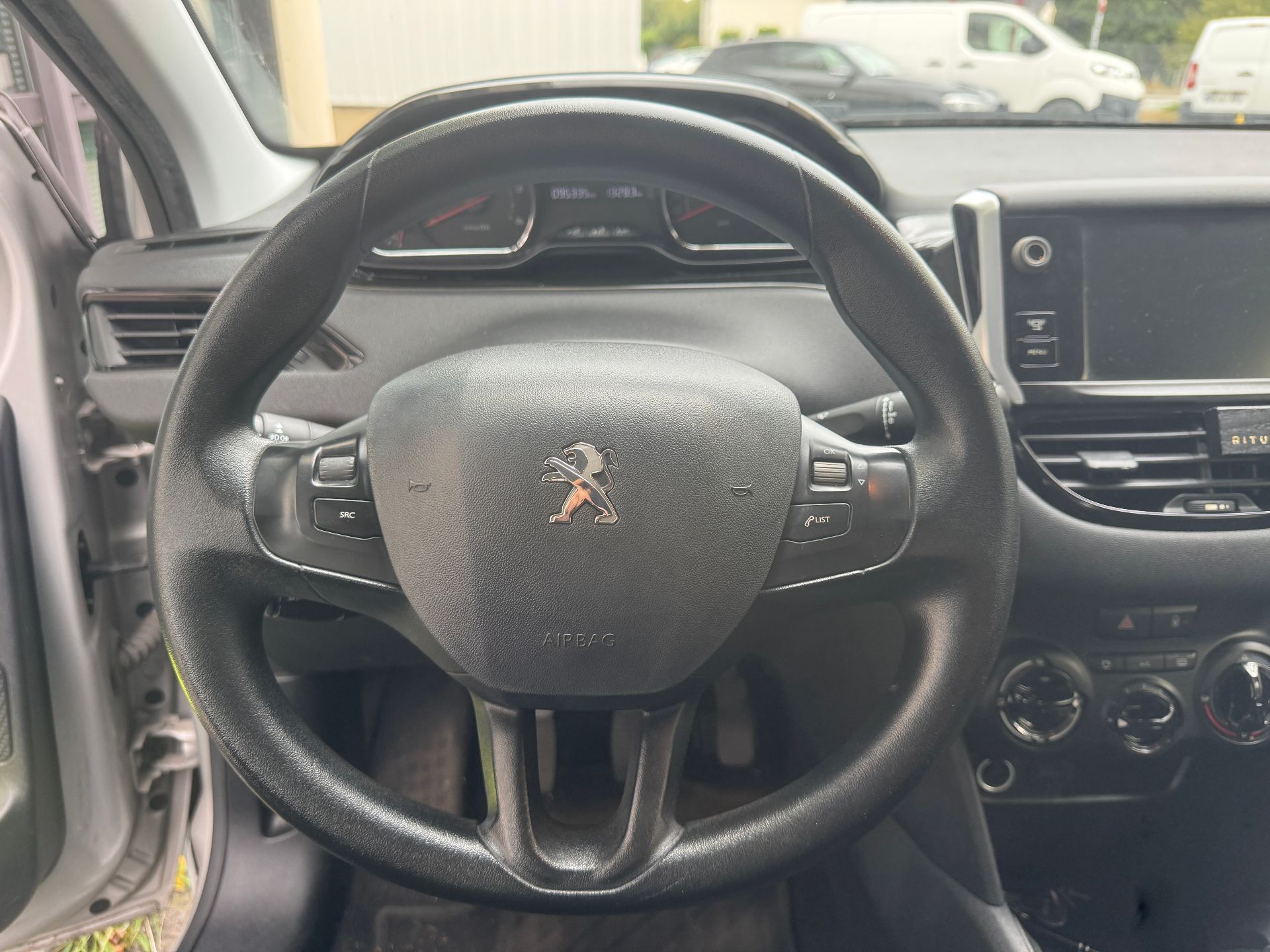 Peugeot 208 1.4 HDI 68ch ACTIVE