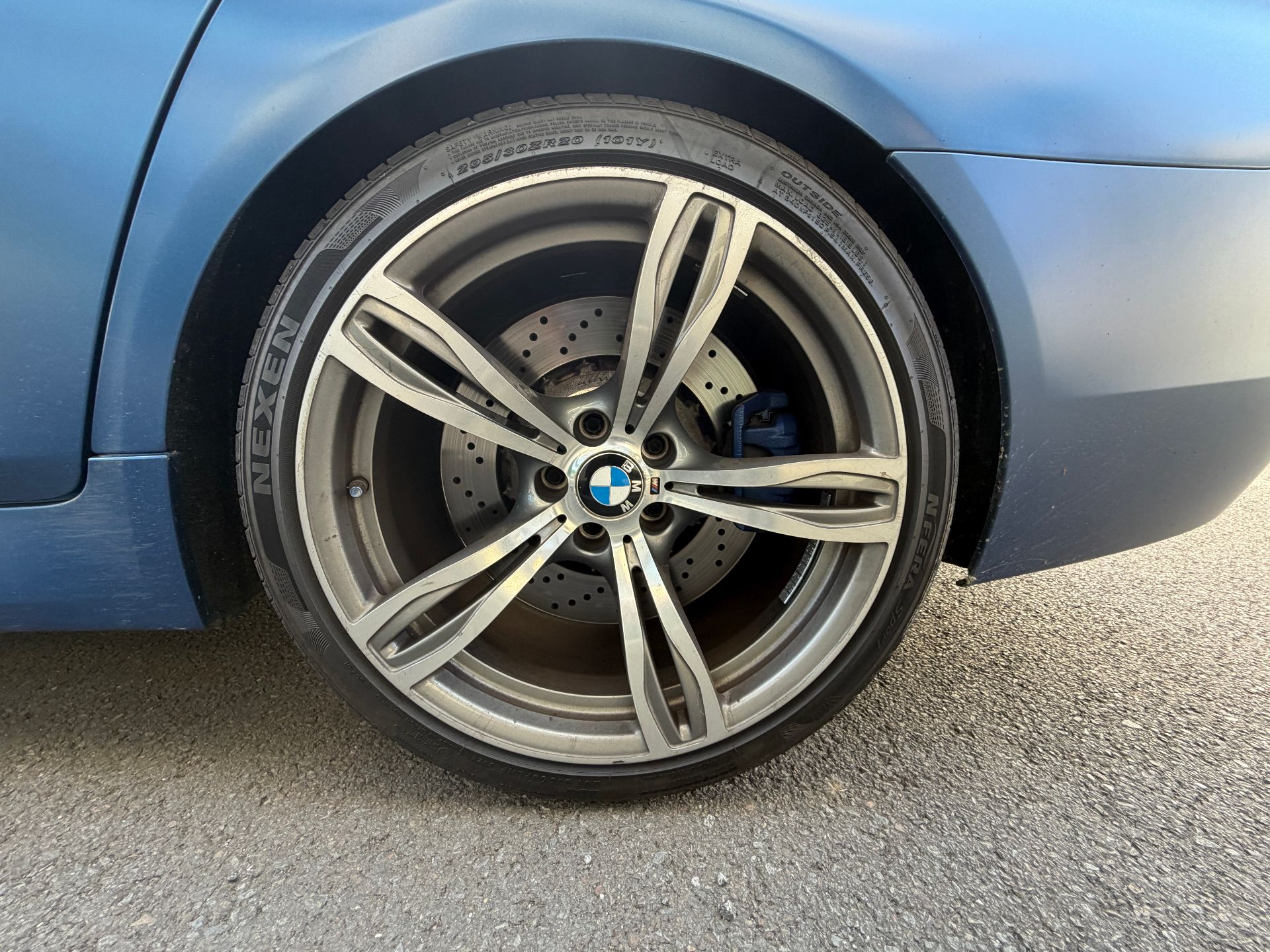 BMW M5 “Frozen Blue”
