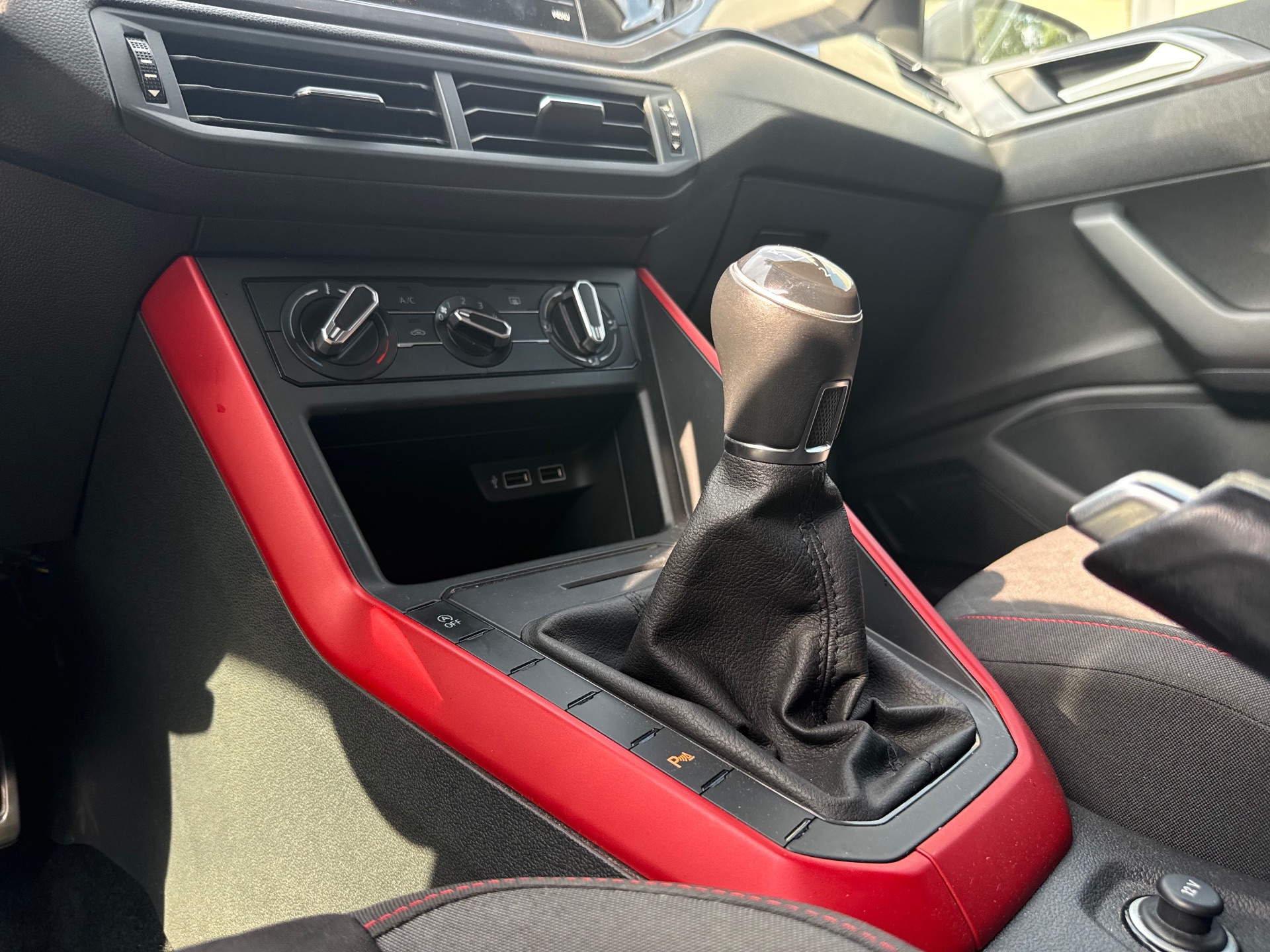 Volkswagen Polo 1.0L TSI 95ch Connect