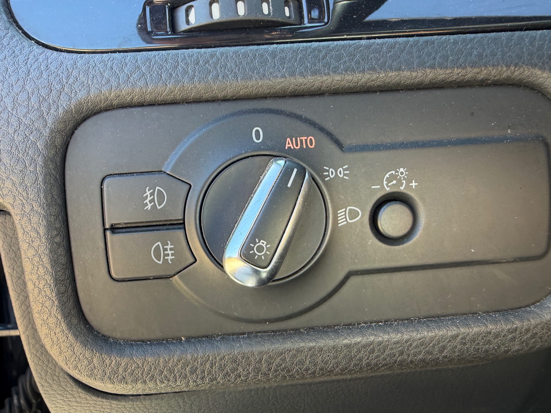 Volkswagen Touareg V8 4,2 TDI 340ch R line