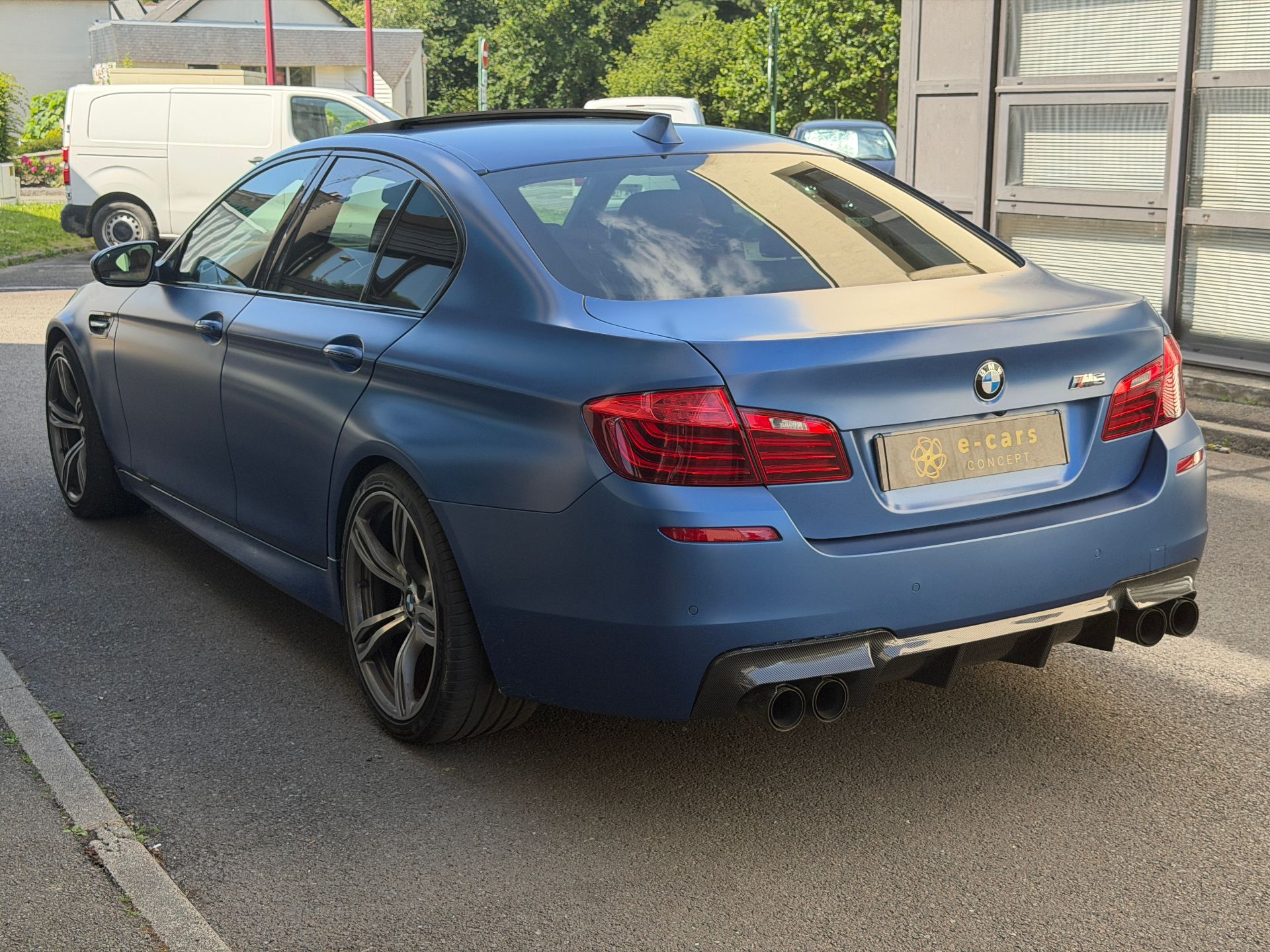 BMW M5 “Frozen Blue”