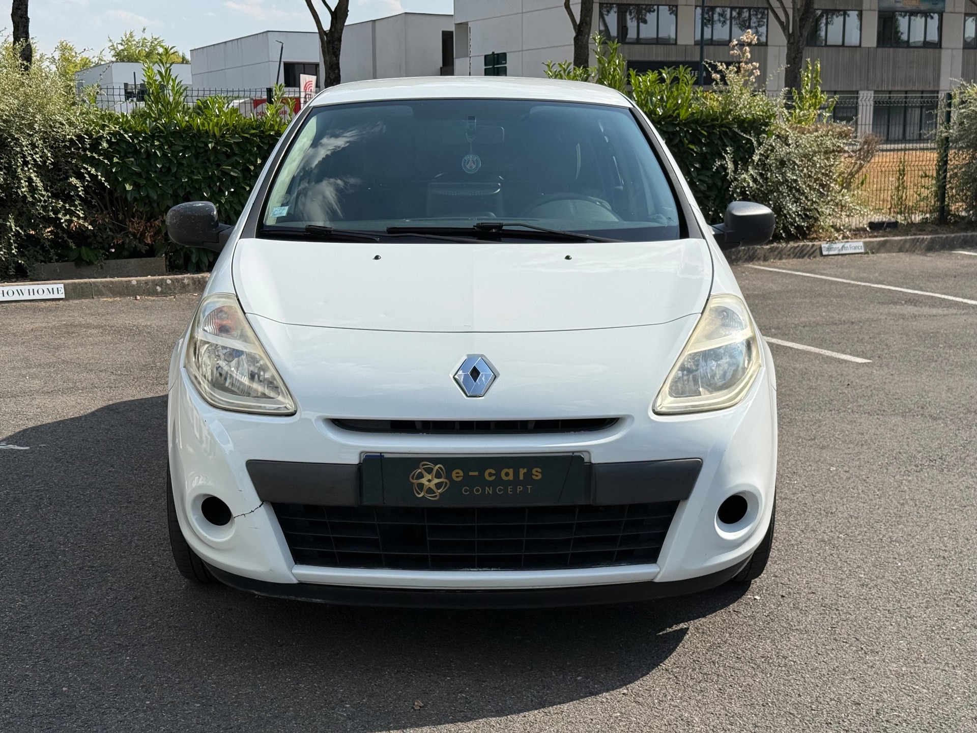 Renault Clio III 1.2 16V 75ch Authentique