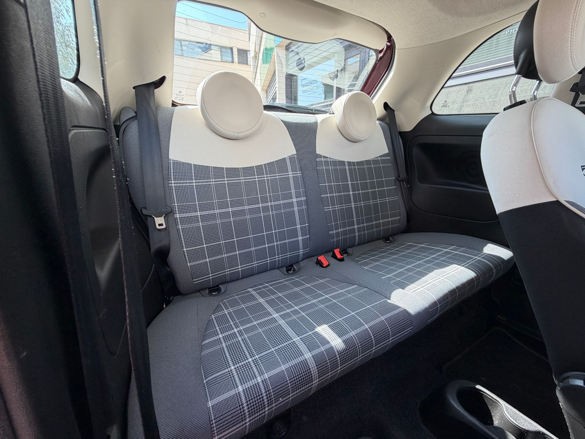 Fiat 500 1.0 Hybrid 70ch “Lounge”
