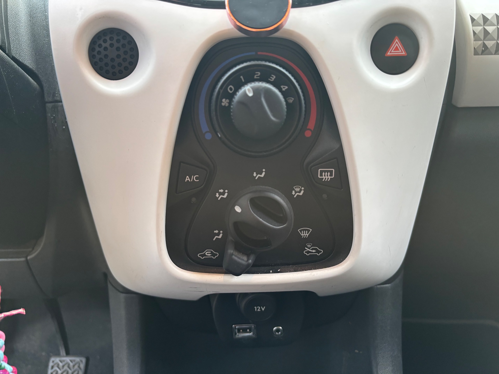Peugeot 108 1.2 pure tech 82ch allure