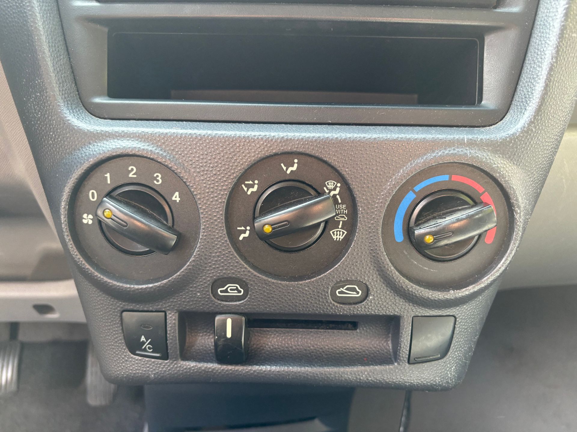 Kia Picanto 1.1l LX (SA) 1.1 12V 65 cv