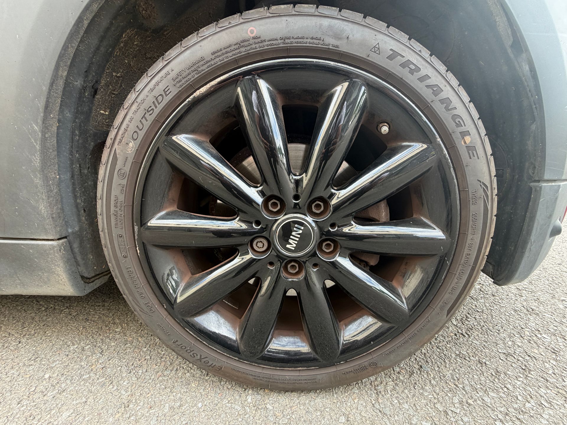 MINI “Cooper D” – 9 490 € (PRIX OK)