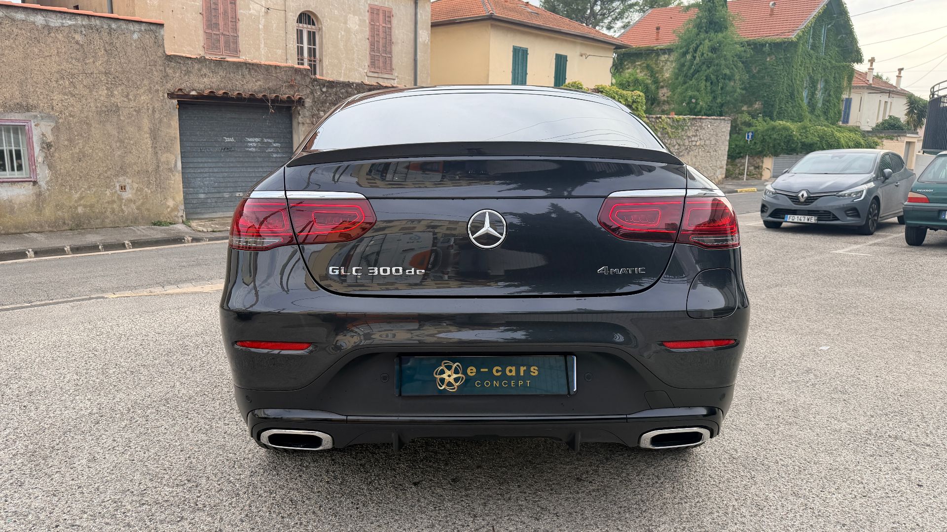 Mercedes-Benz GLC Coupé 300de 4Matic 9G-Tronic 364ch AMG LINE