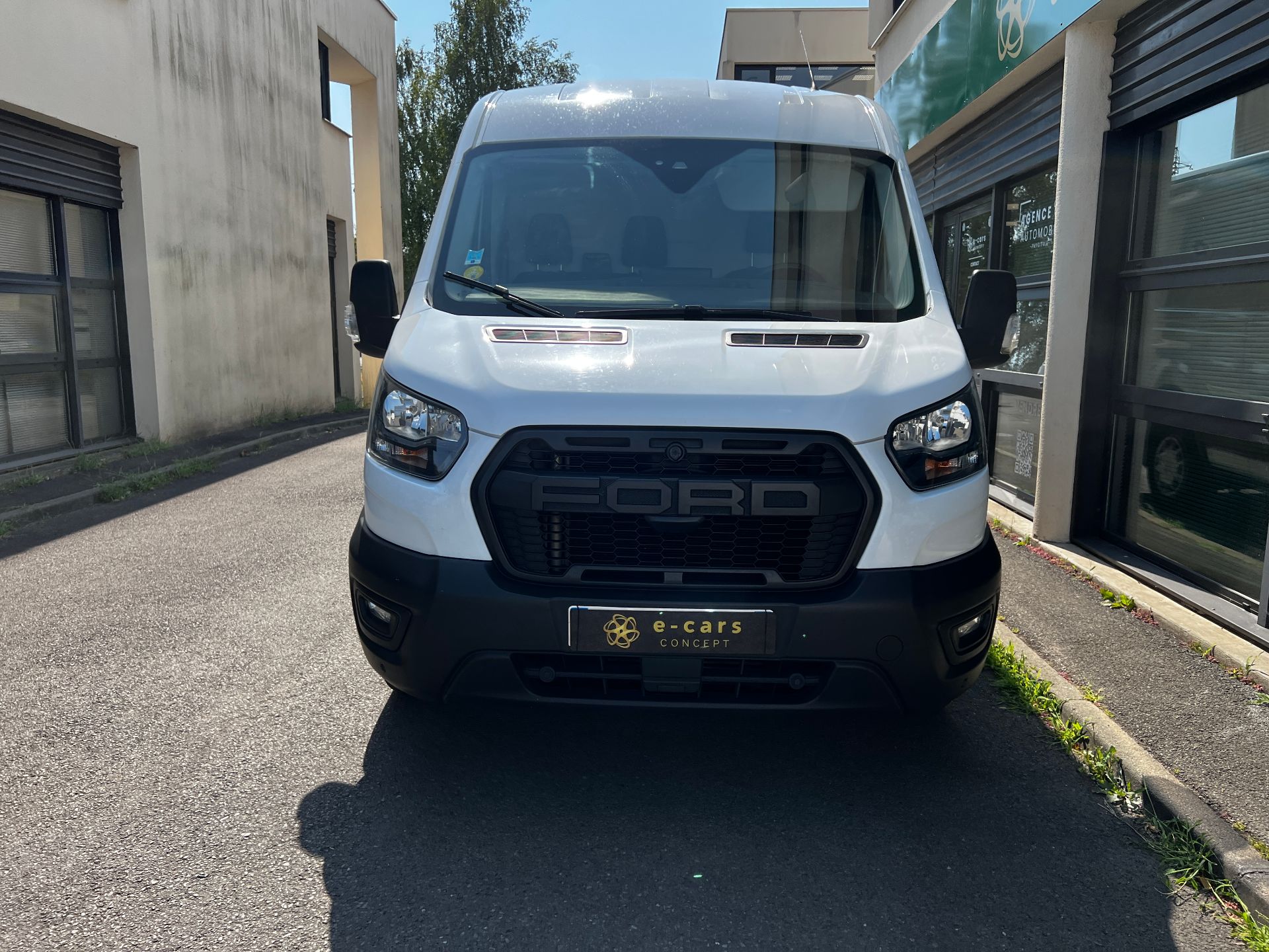 FORD TRANSIT L3H2 2.0 ECOBLUE 130ch Trend Buisness