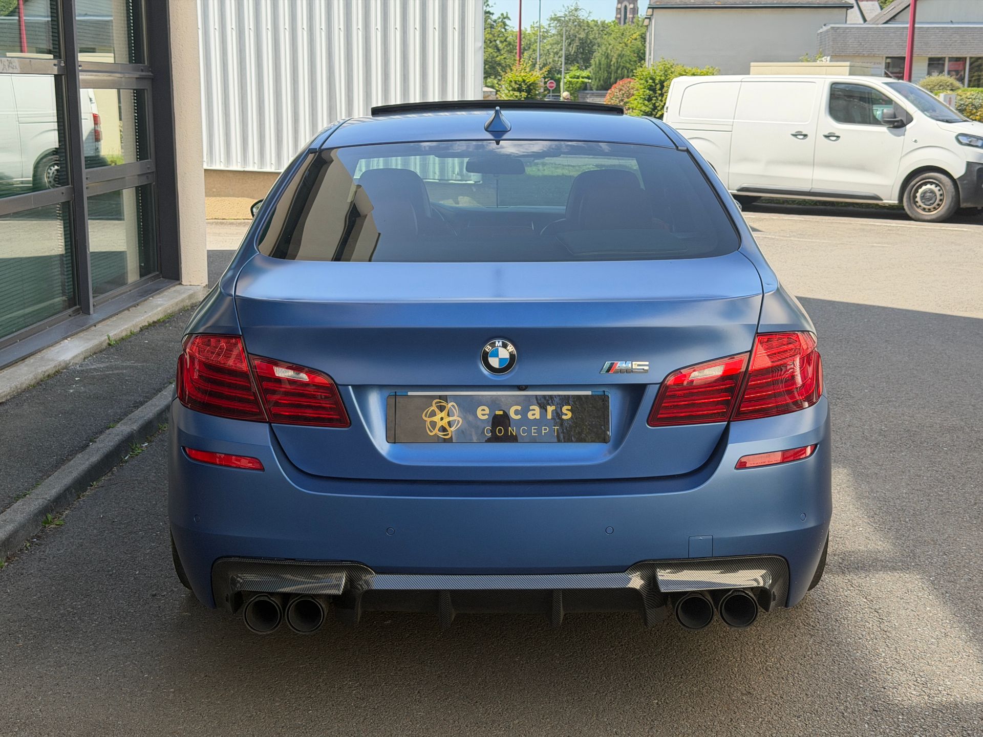 BMW M5 “Frozen Blue”