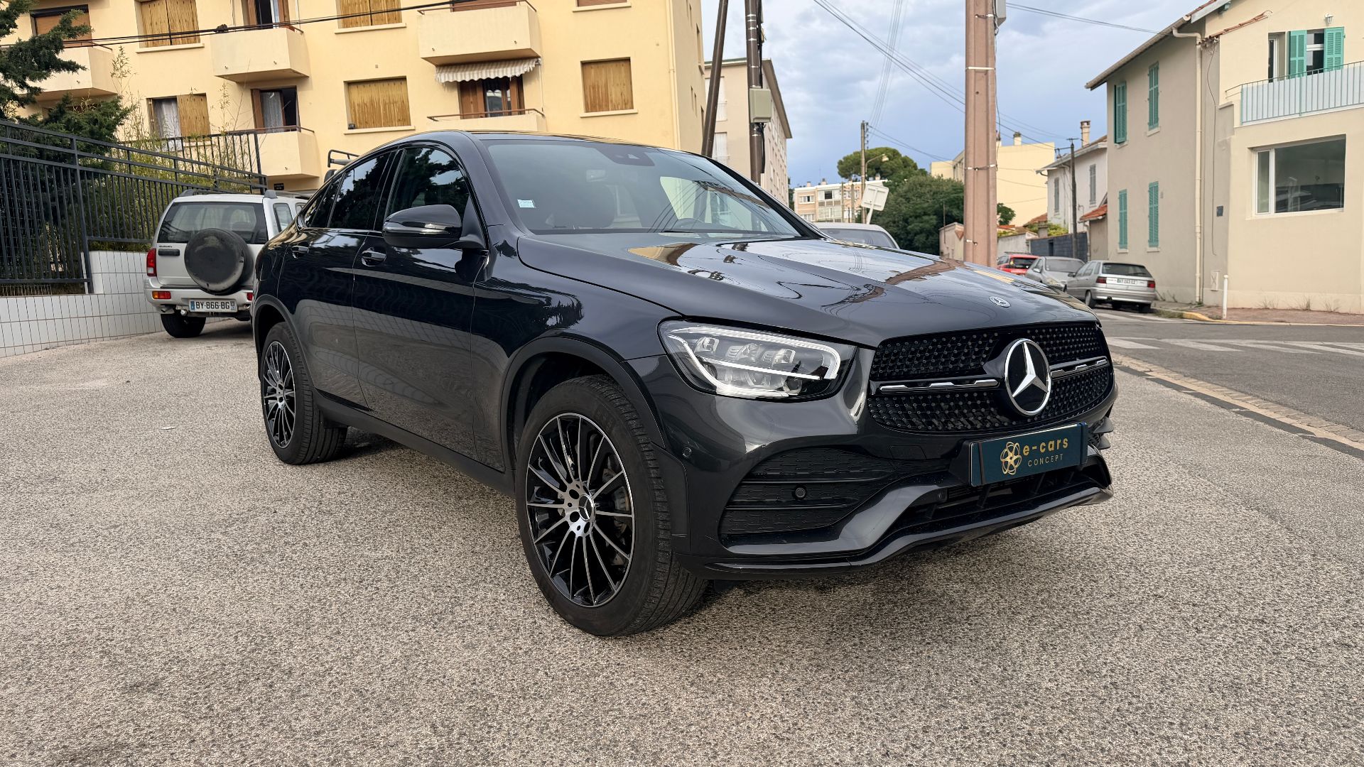 Mercedes-Benz GLC Coupé 300de 4Matic 9G-Tronic 364ch AMG LINE