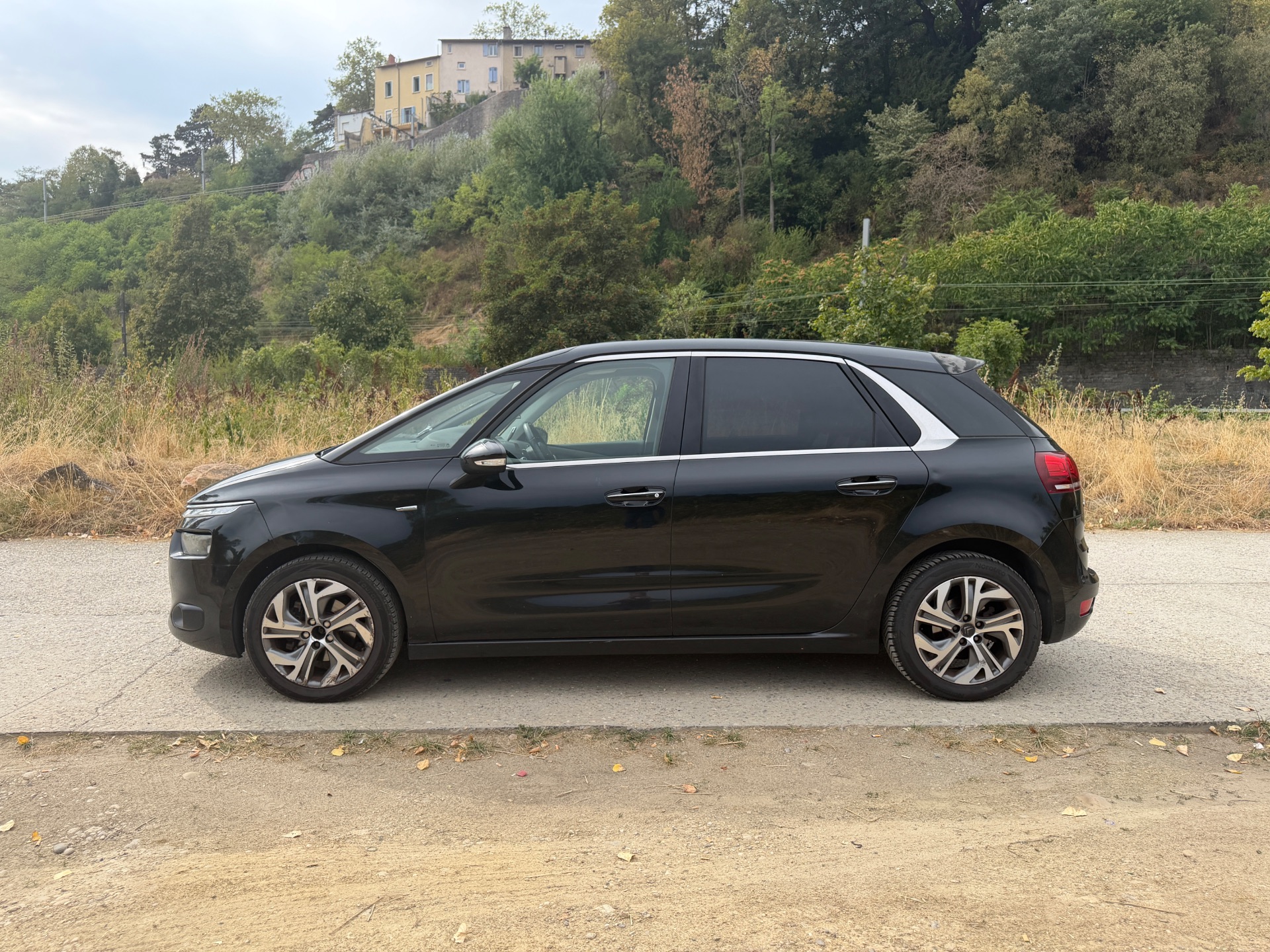 Citroen C4 Picasso 1,6 blue hdi 116ch exclusive