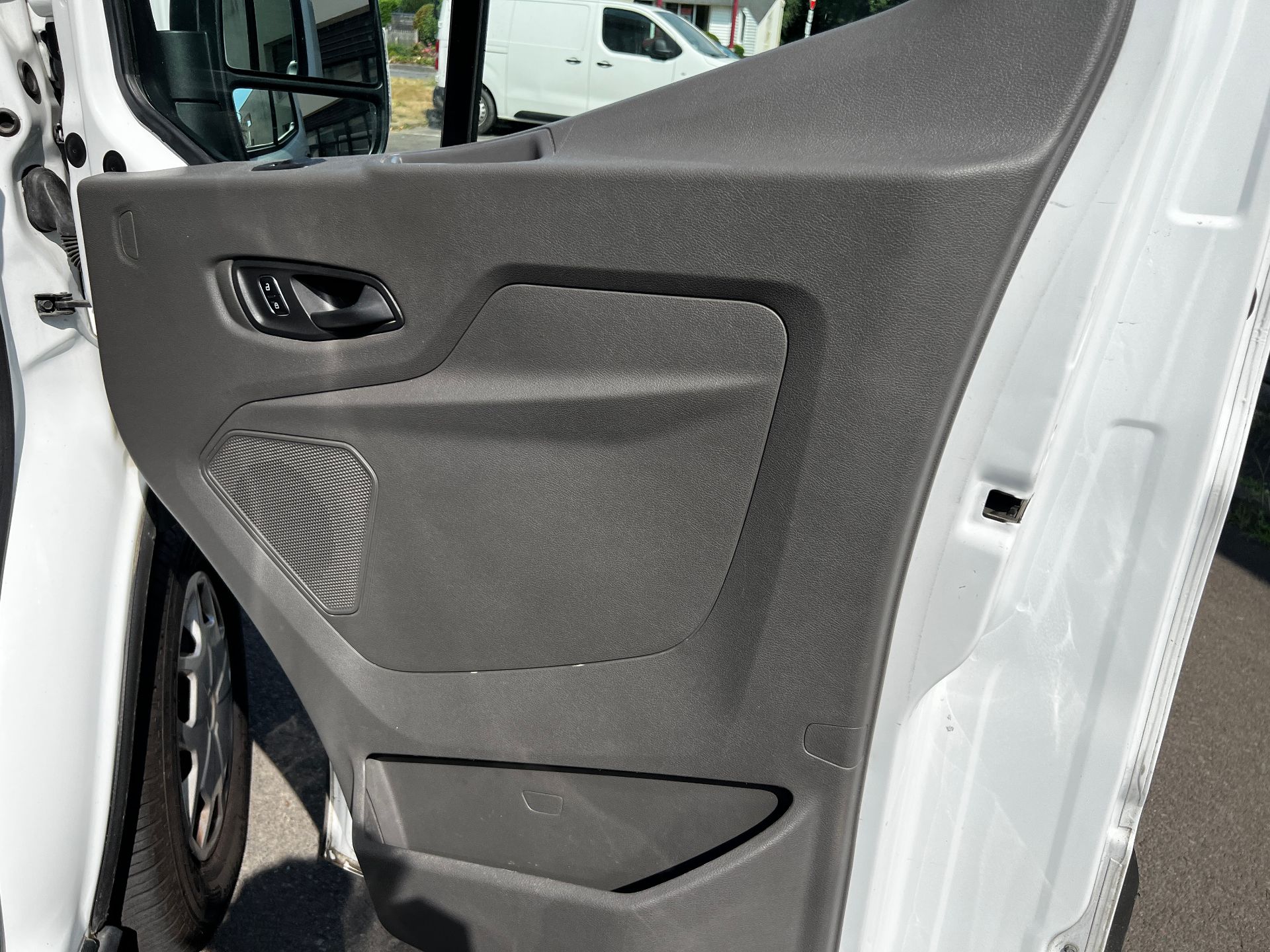 FORD TRANSIT L3H2 2.0 ECOBLUE 130ch Trend Buisness