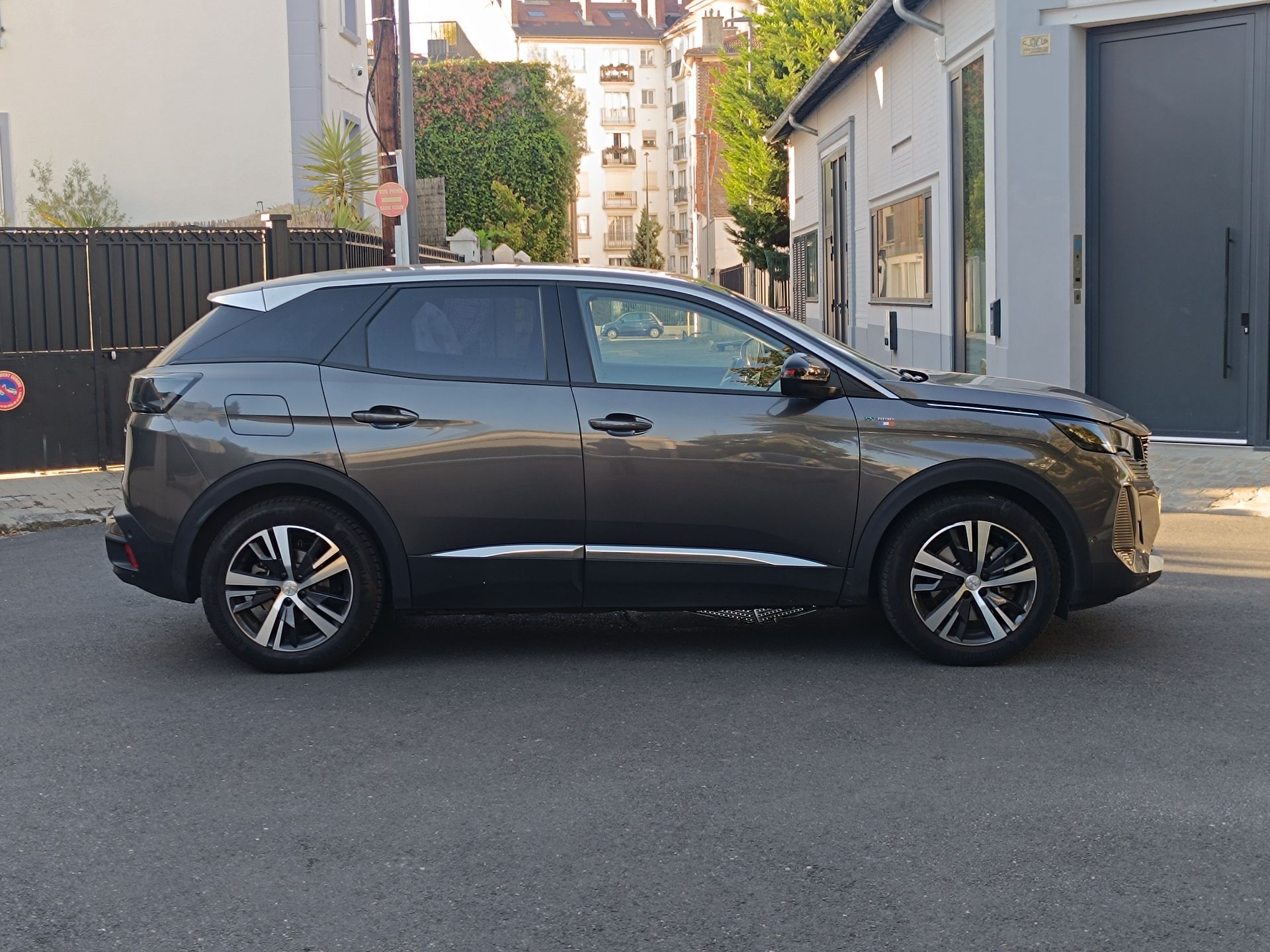 Peugeot 3008 Électrique 224ch