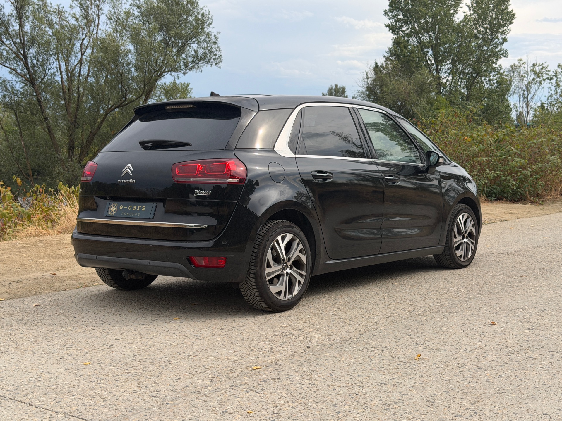 Citroen C4 Picasso 1,6 blue hdi 116ch exclusive