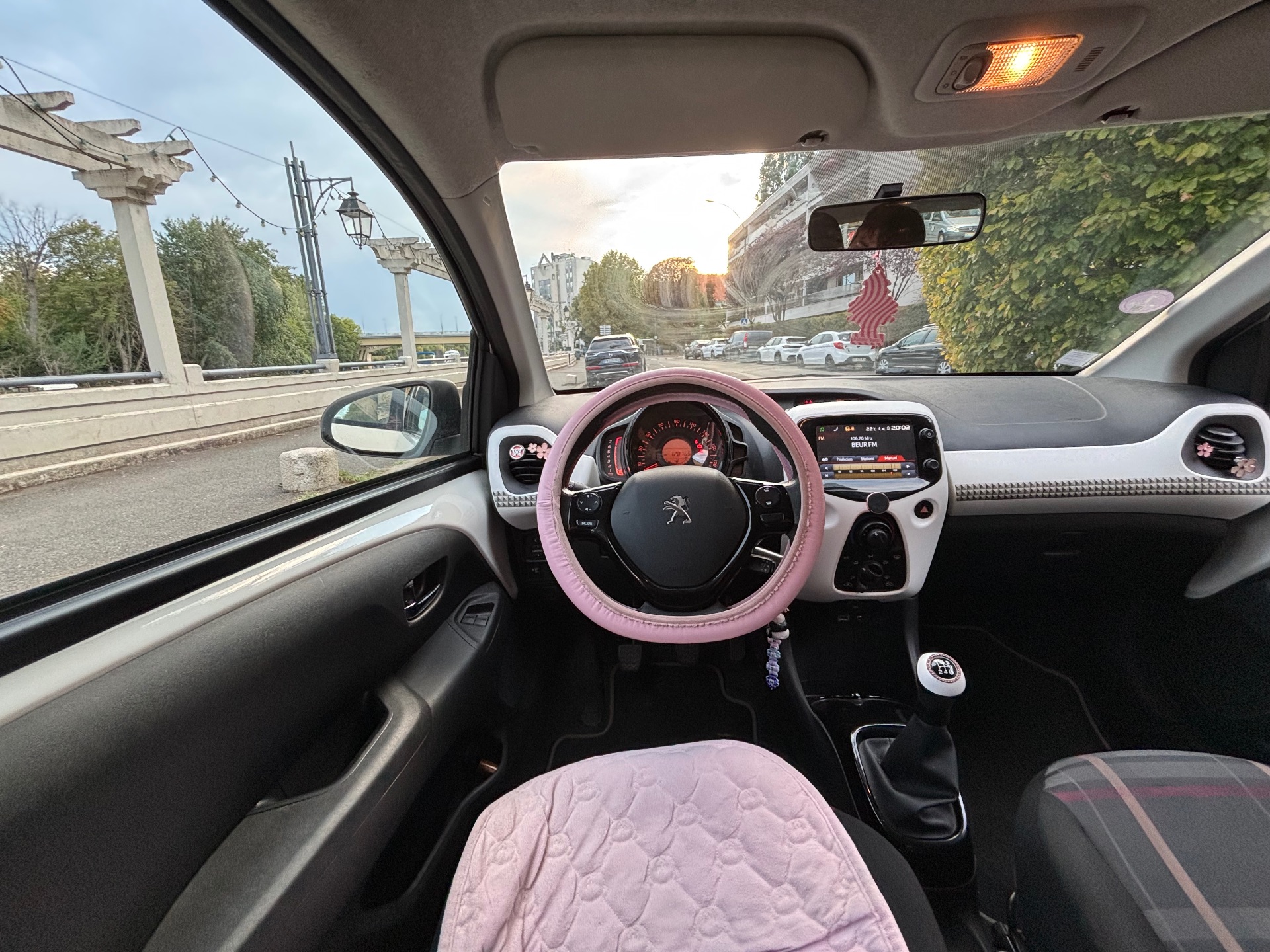 Peugeot 108 1.2 pure tech 82ch allure