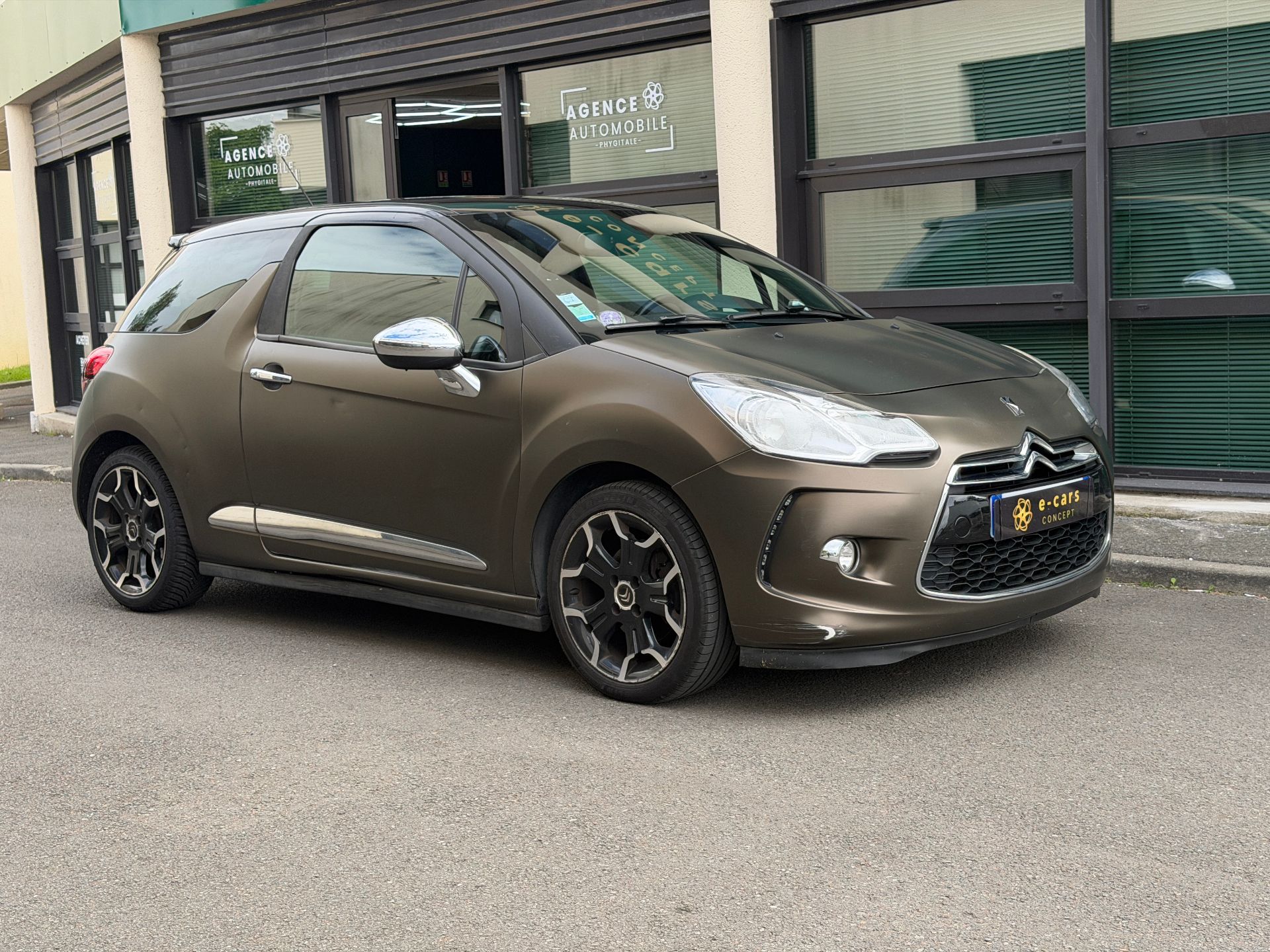 Citroen DS3 “Just mat” – 6 990 €