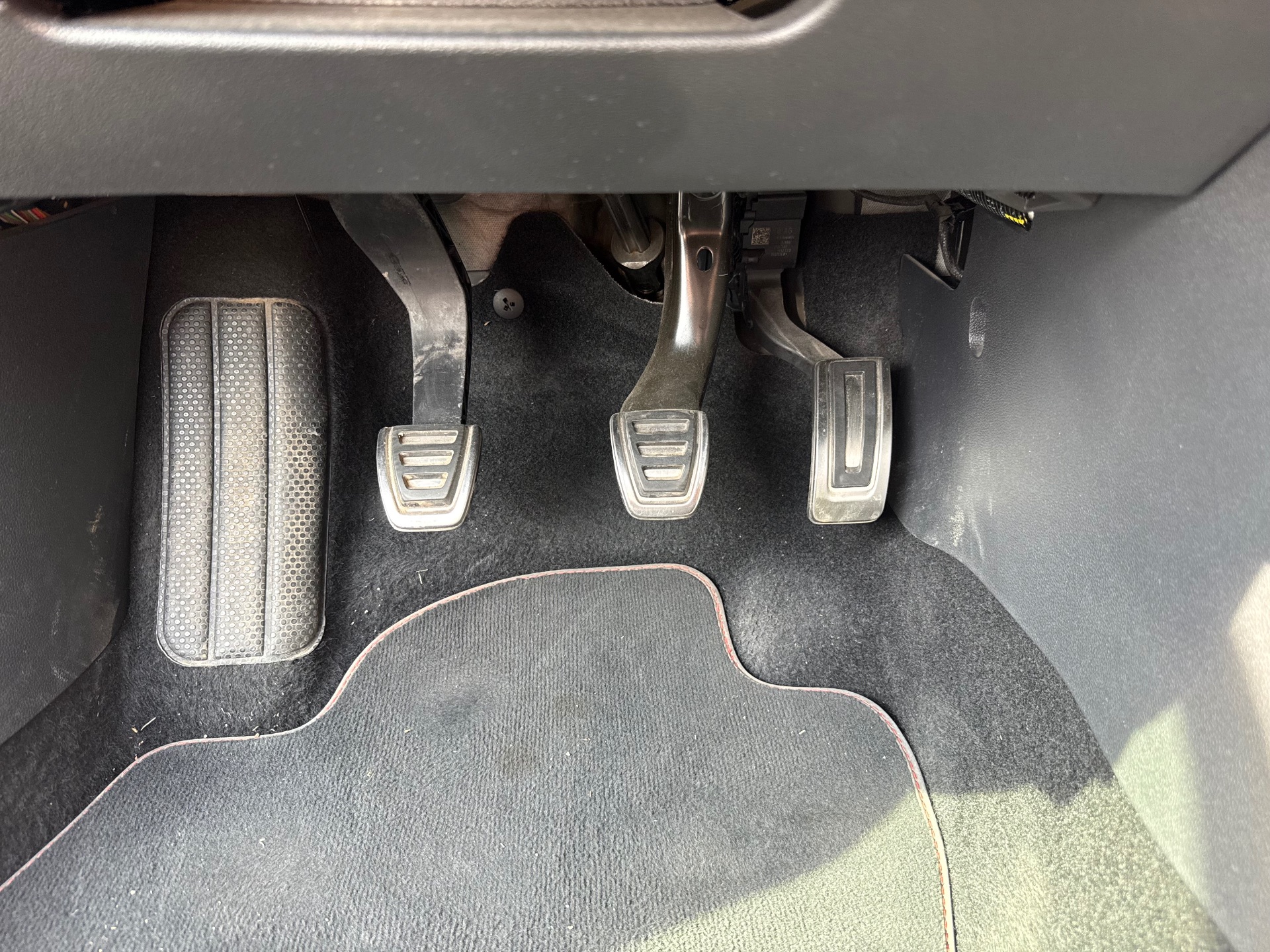 Volkswagen Polo 1.0L TSI Connect