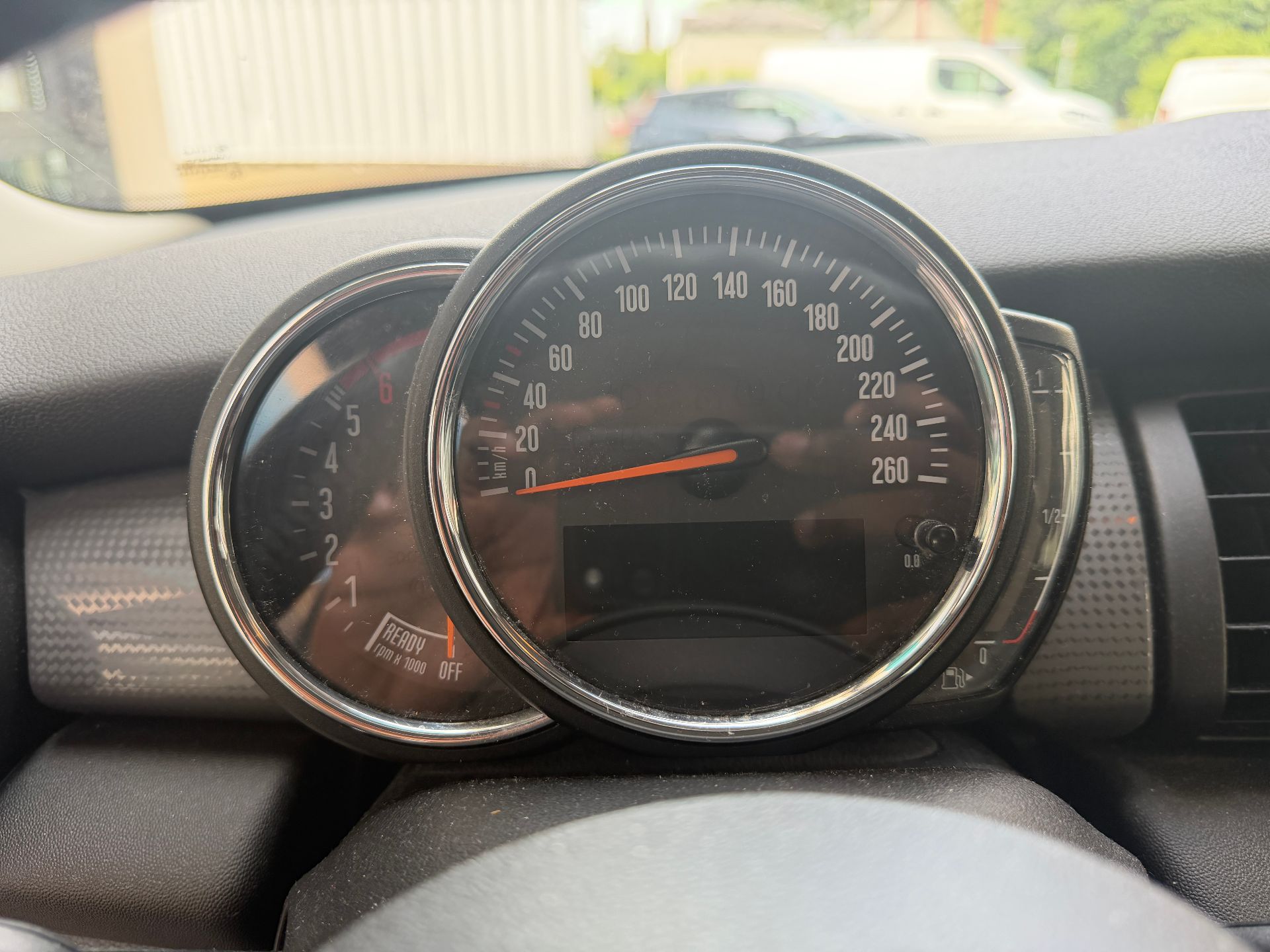 MINI “Cooper D” – 9 490 € (PRIX OK)