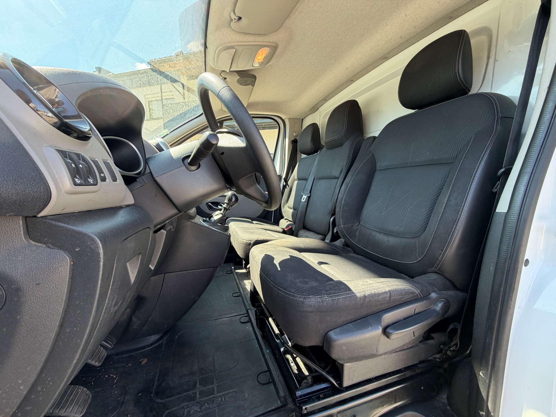 Renault Trafic 1,6 dci 145ch Grand Confort L2H1 145 ch