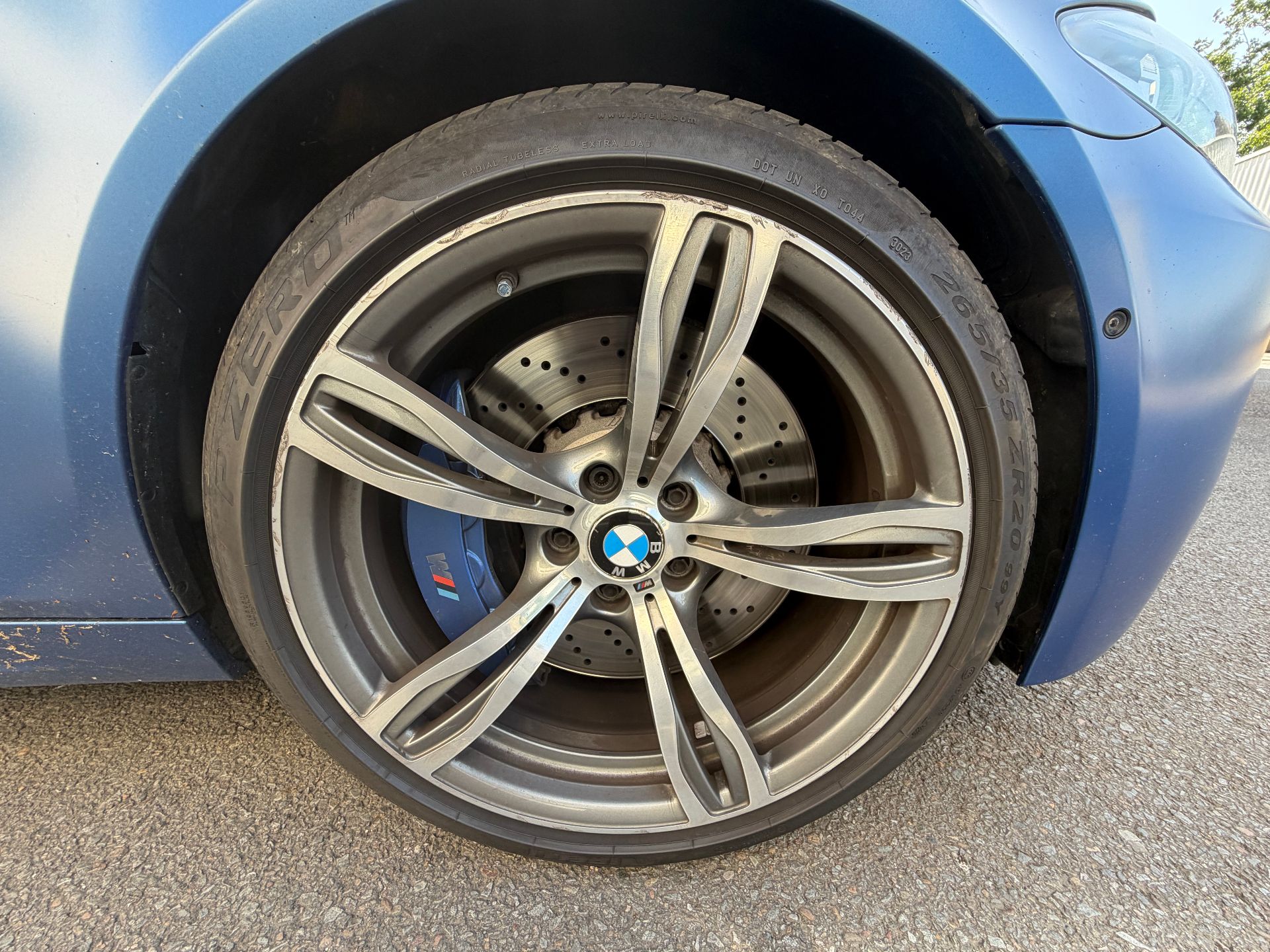BMW M5 “Frozen Blue”